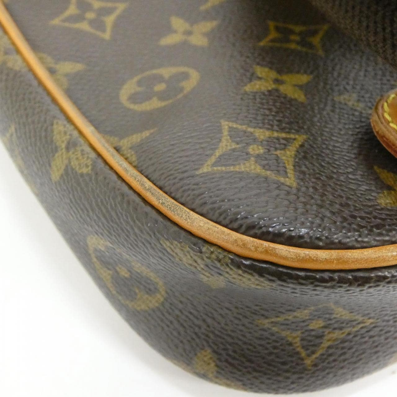 LOUIS VUITTON Pochette M51870 Shoulder Monogram 3