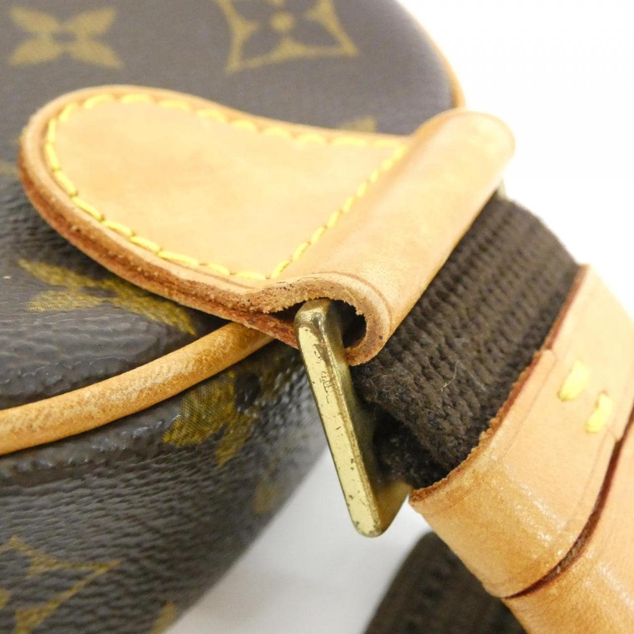 LOUIS VUITTON Pochette M51870 Shoulder Monogram 5