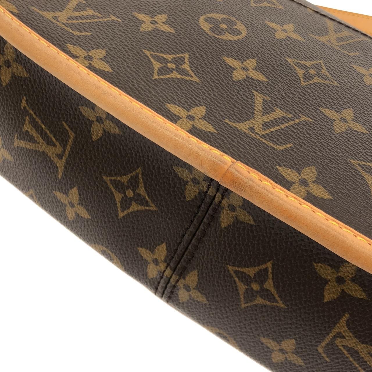 LOUIS VUITTON M42250 肩背包 Monogram 3