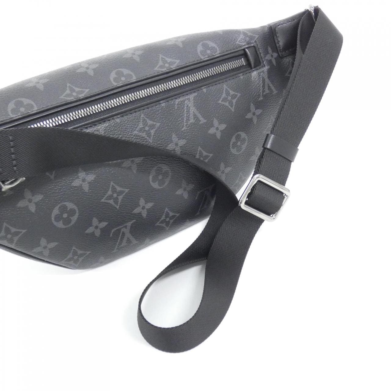 LOUIS VUITTON Discovery M46035 肩背包 Monogram 4