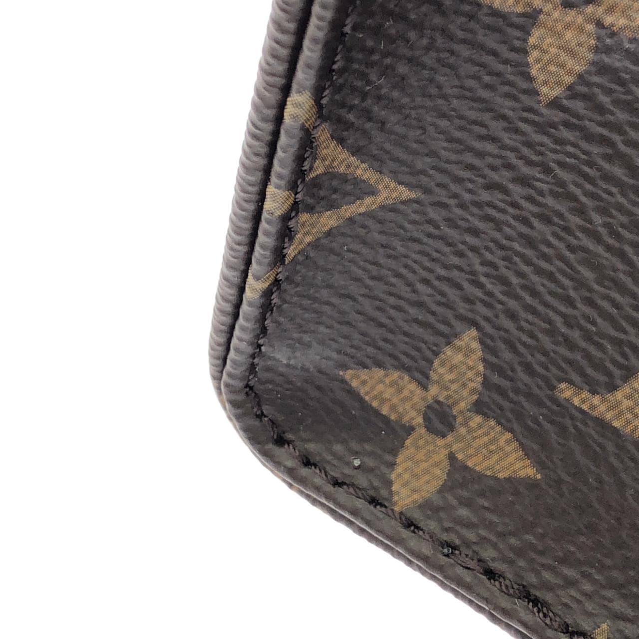 LOUIS VUITTON OnTheGo M46839 Handbag Monogram 4