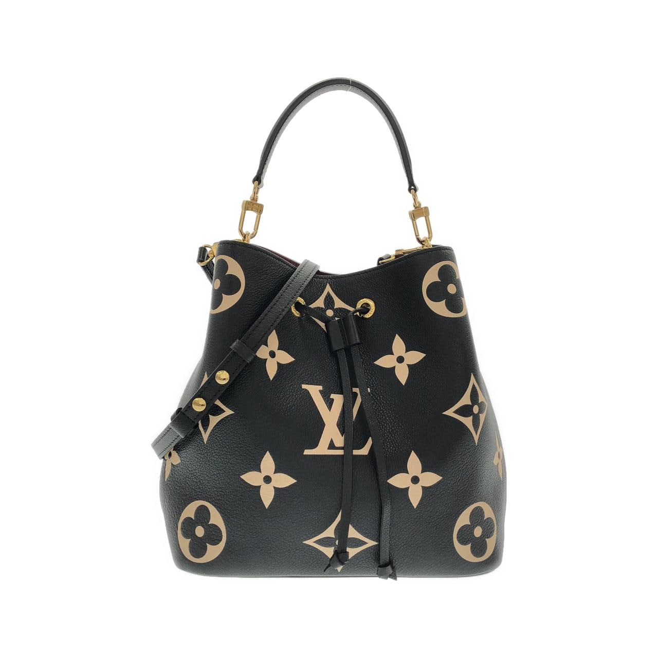 LOUIS VUITTON M45497 Shoulder Monogram