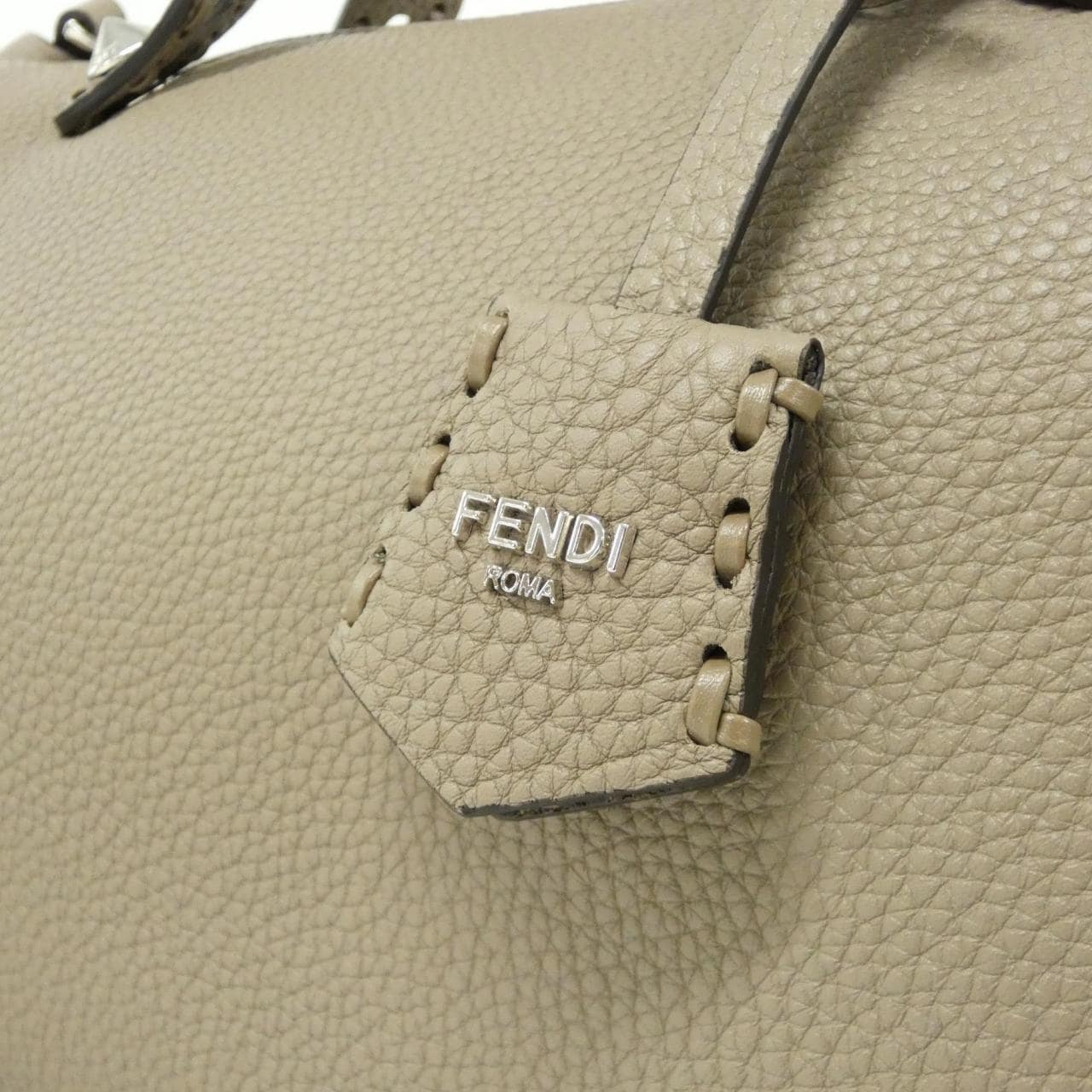 FENDI By The Way 8BL155 ASU2 手提包 4
