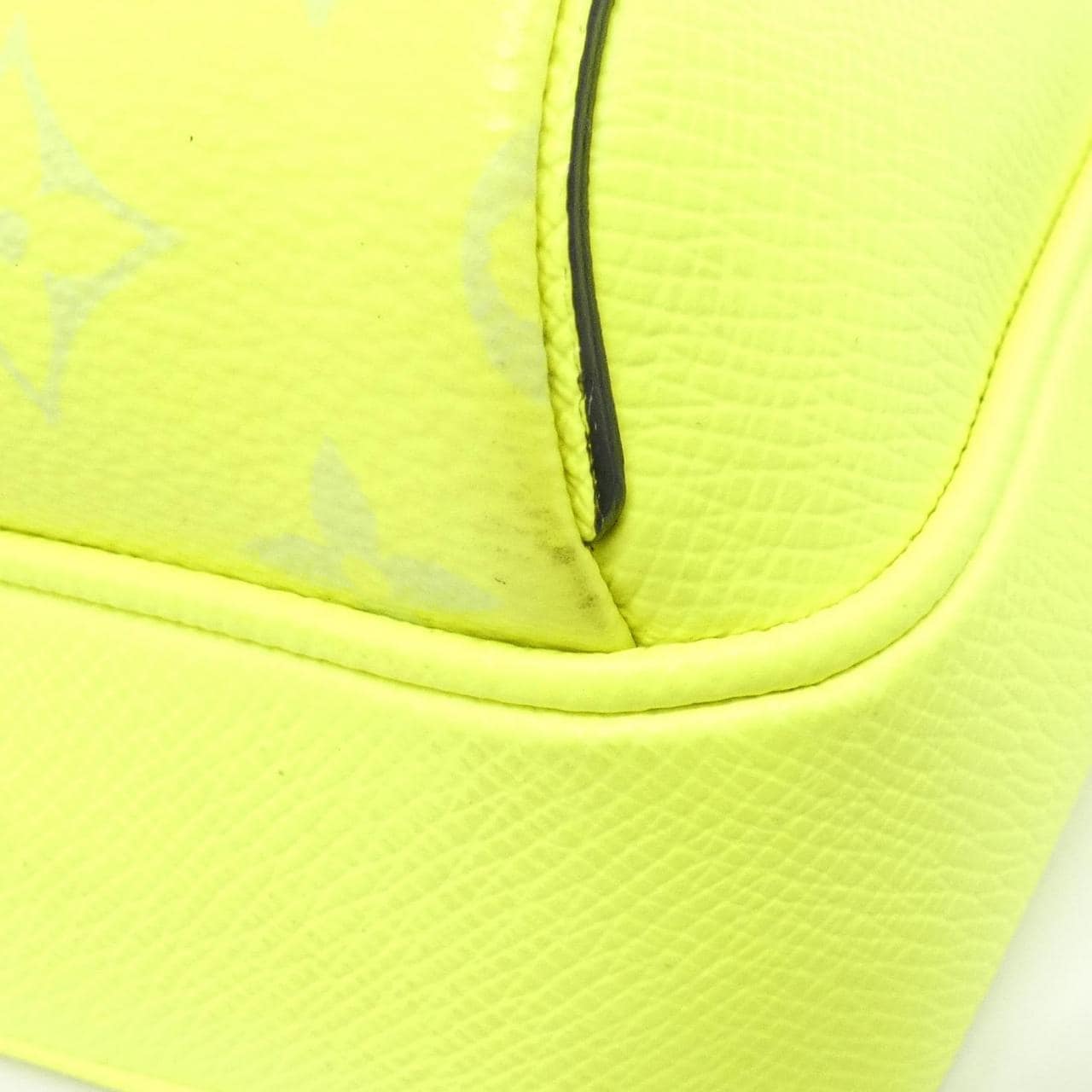 LOUIS VUITTON M30239 Shoulder Canvas 3