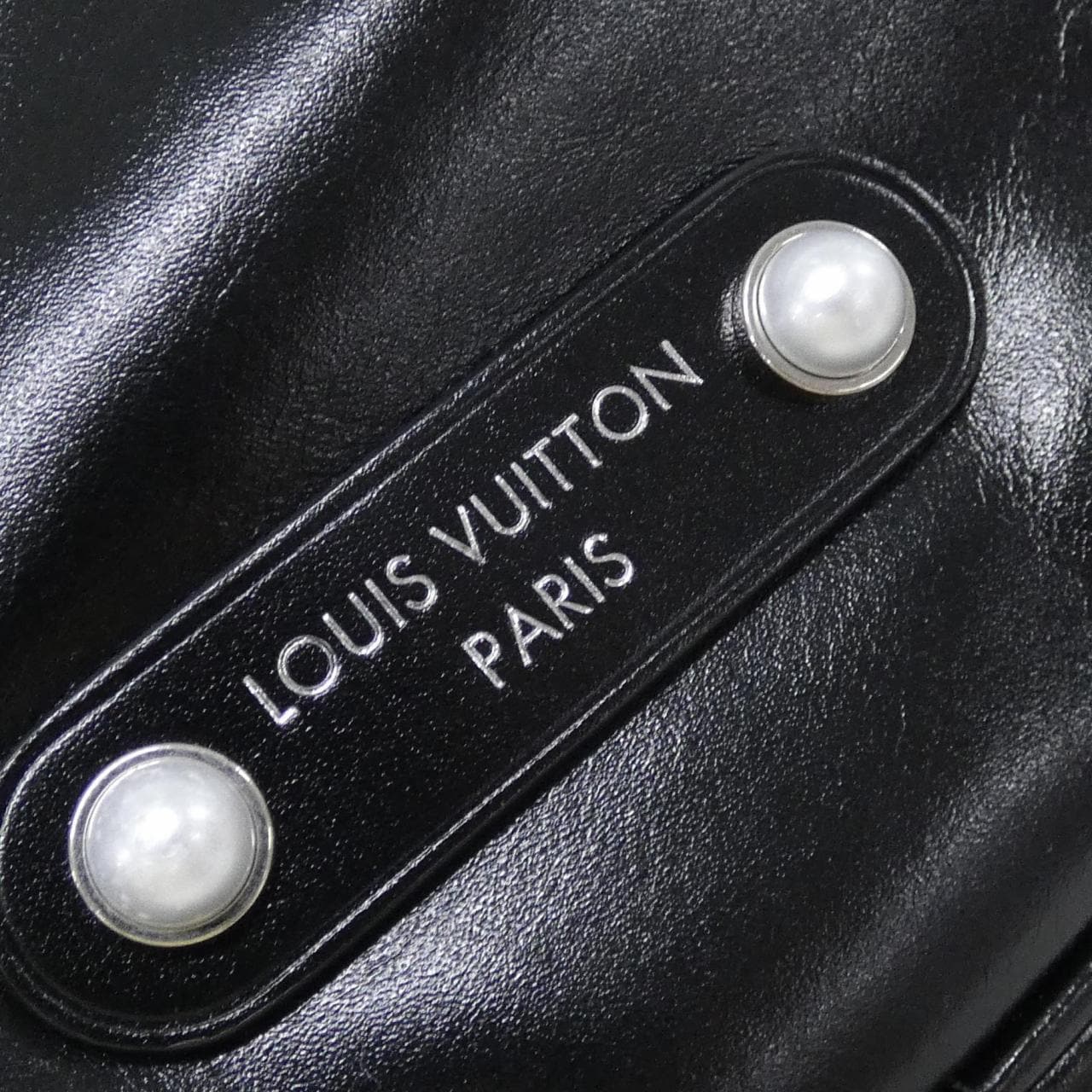 LOUIS VUITTON M13985 肩背包 5