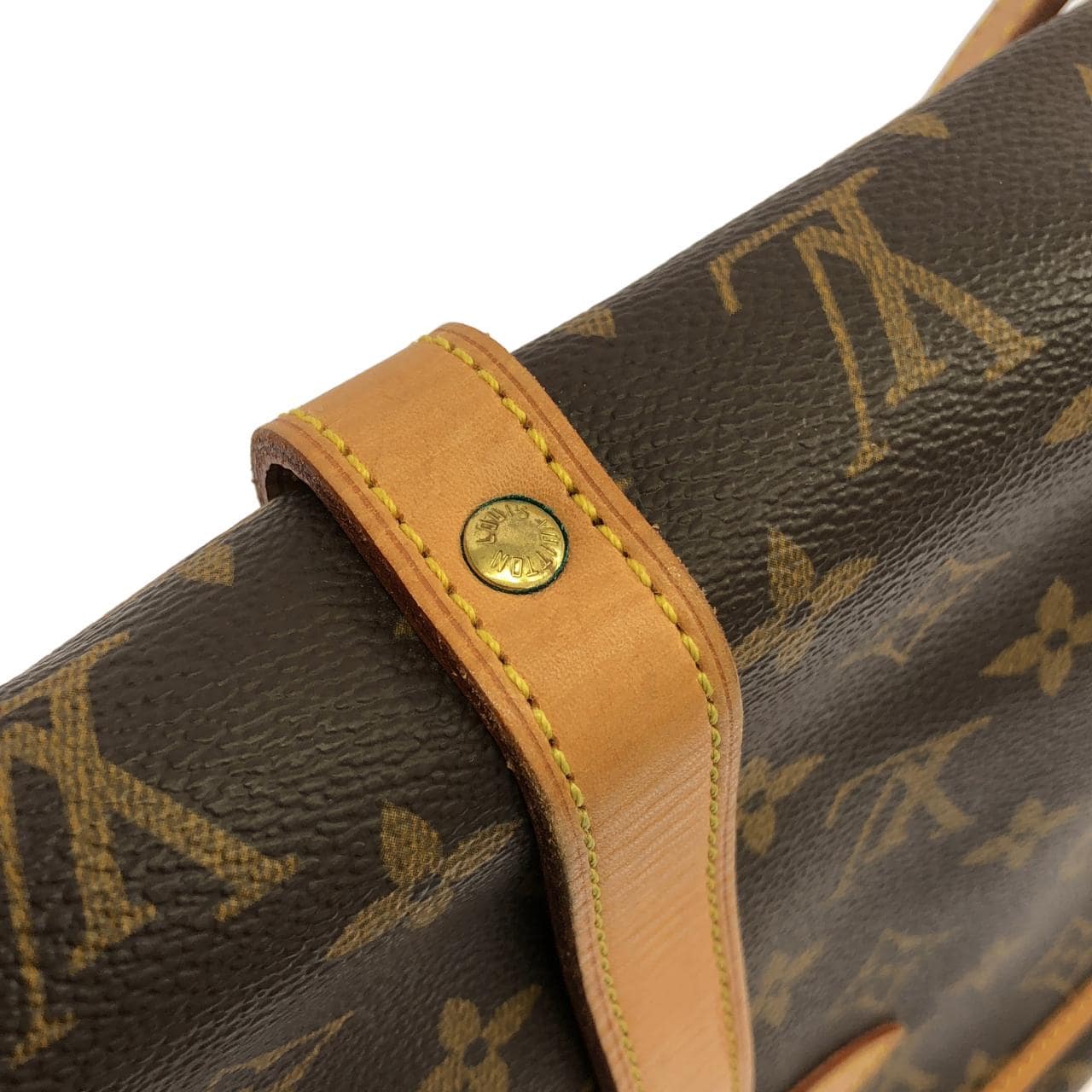 LOUIS VUITTON Saumur M42256 肩背包 Monogram 4