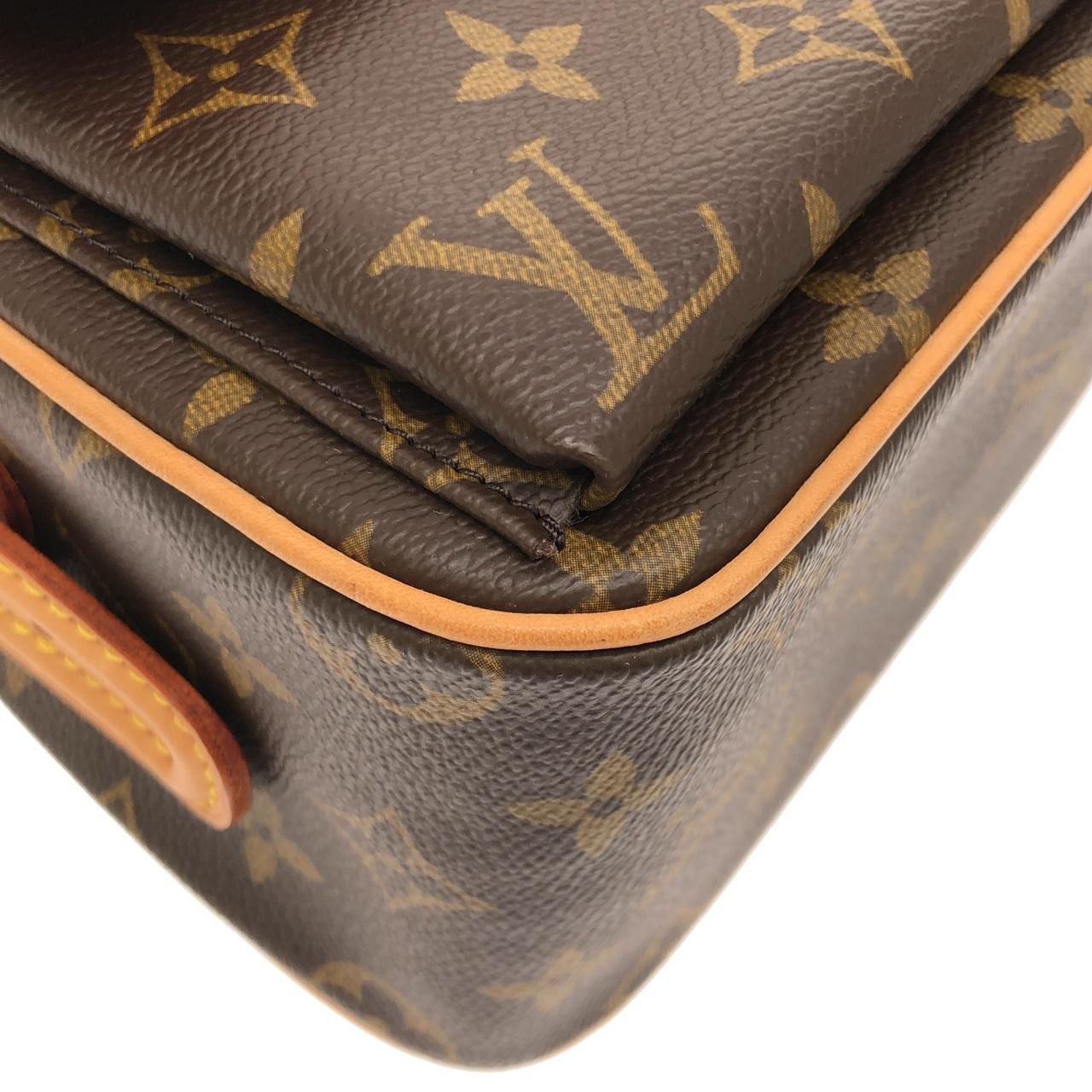 LOUIS VUITTON Viva Cité M51164 肩背包 Monogram 3