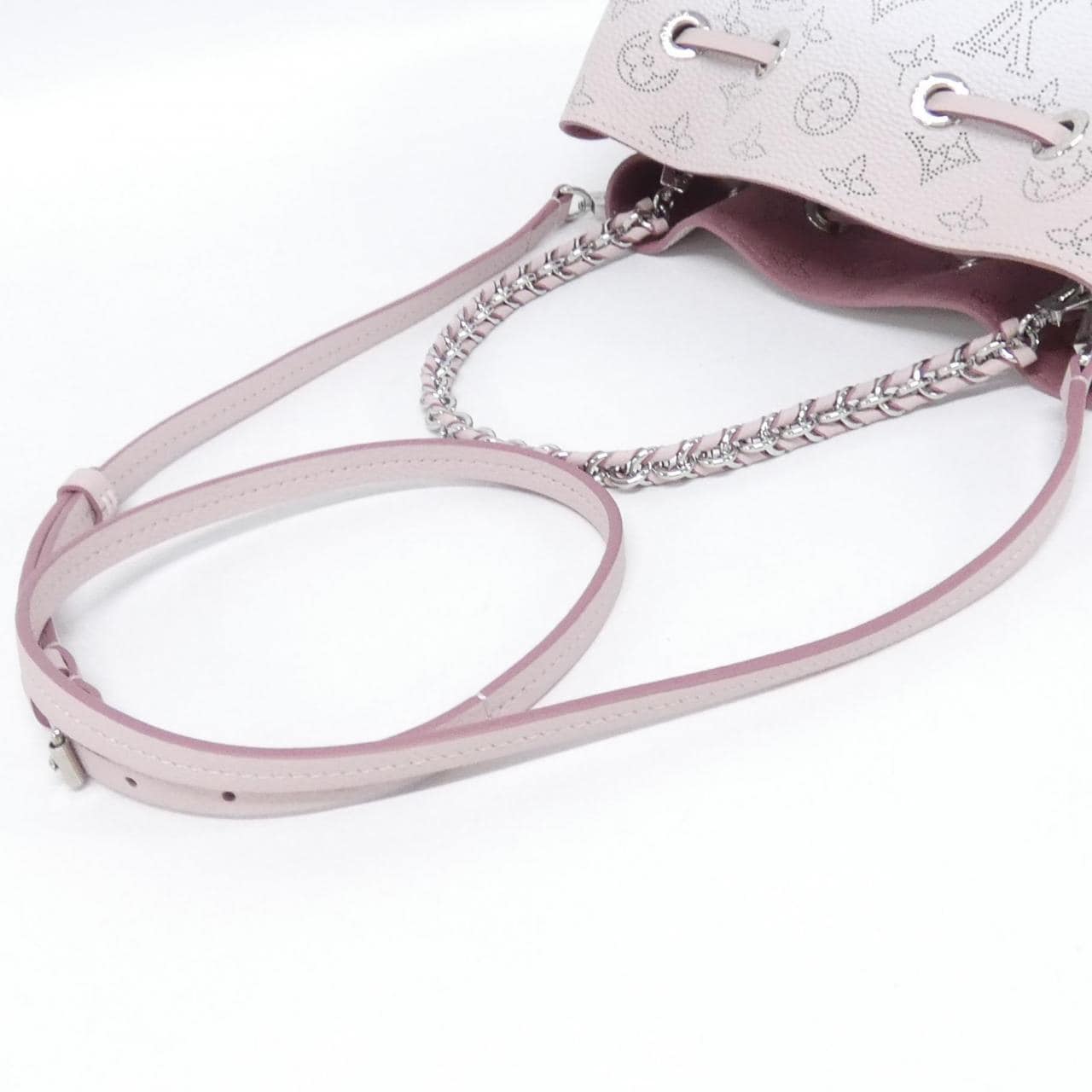LOUIS VUITTON Mahina M59939 Shoulder 4