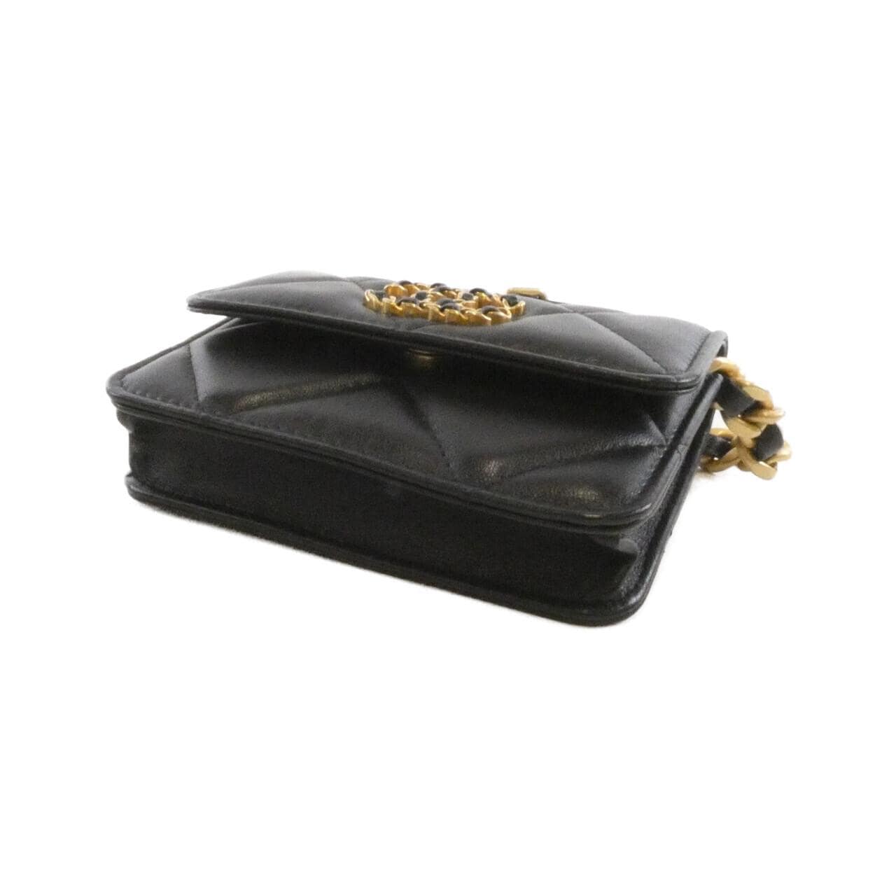 CHANEL Chanel 19 AP2410 腰包 羊皮 3