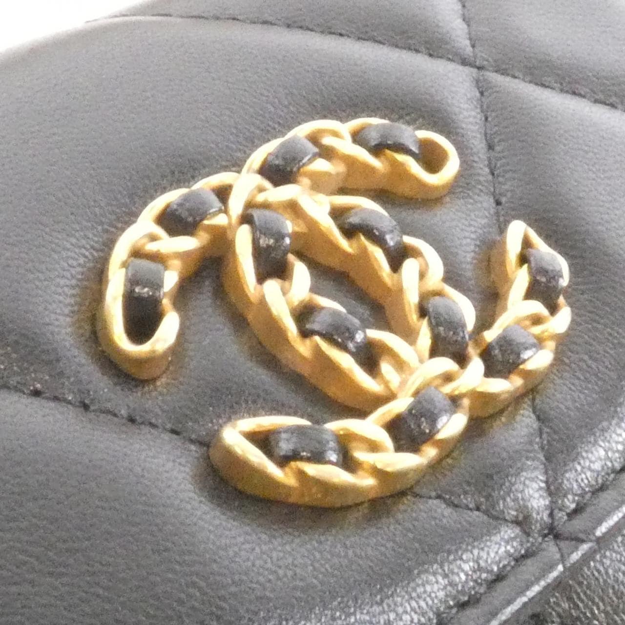CHANEL Chanel 19 AP2410 腰包 羊皮 5