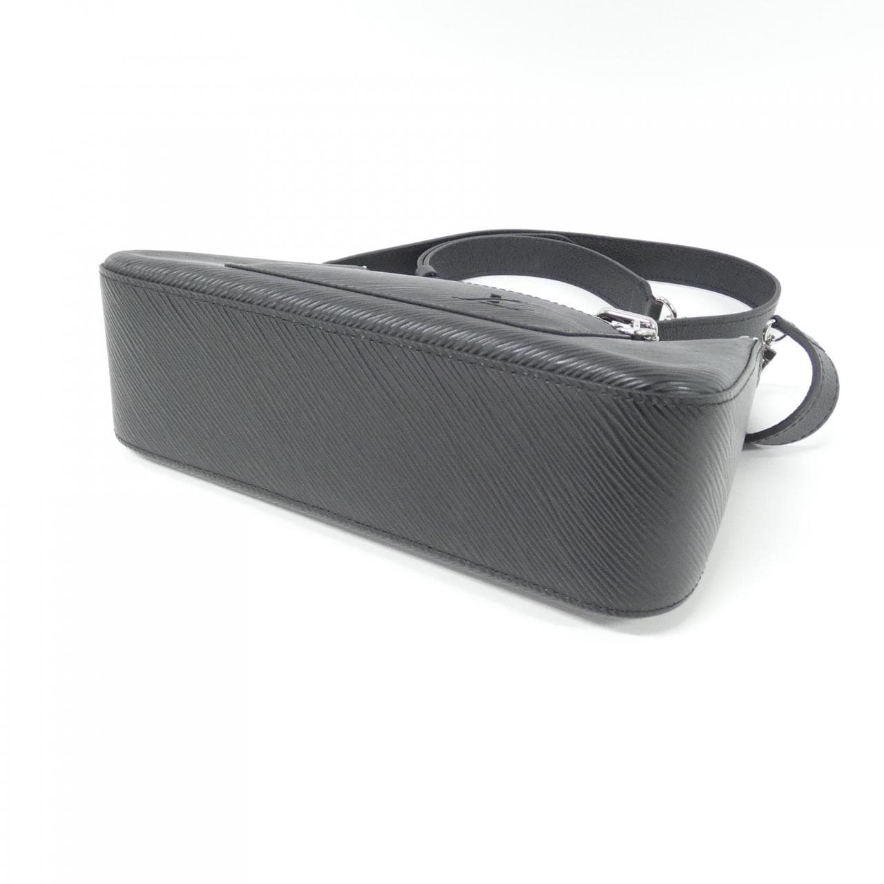 LOUIS VUITTON M80689 Shoulder Epi 3