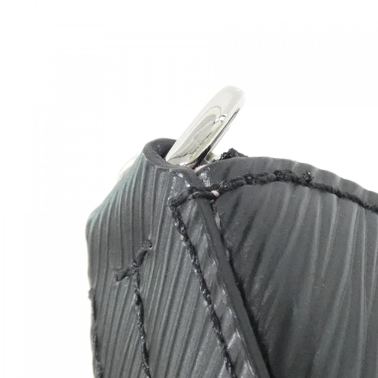 LOUIS VUITTON M80689 Shoulder Epi 5