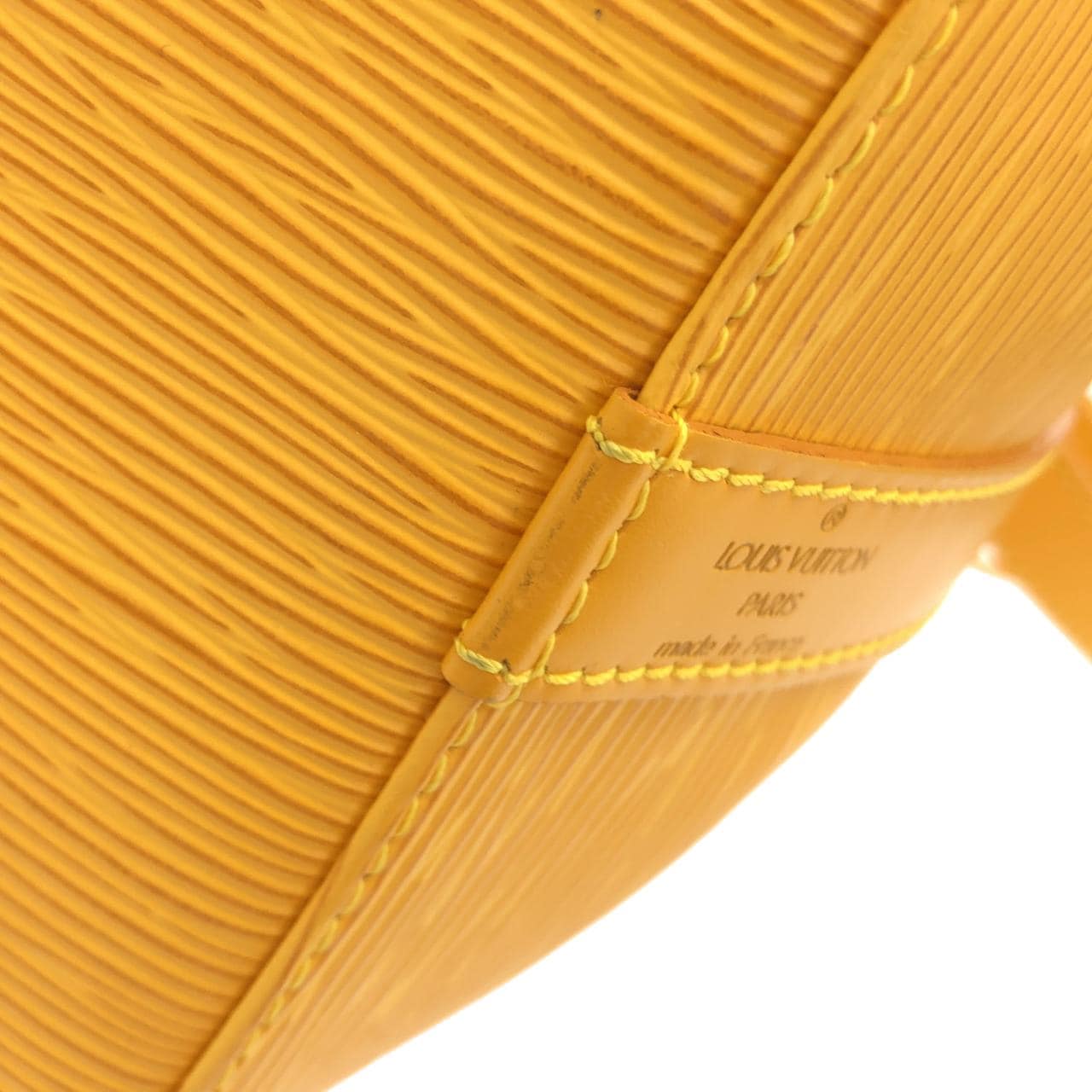 LOUIS VUITTON M44109 Shoulder Epi 4