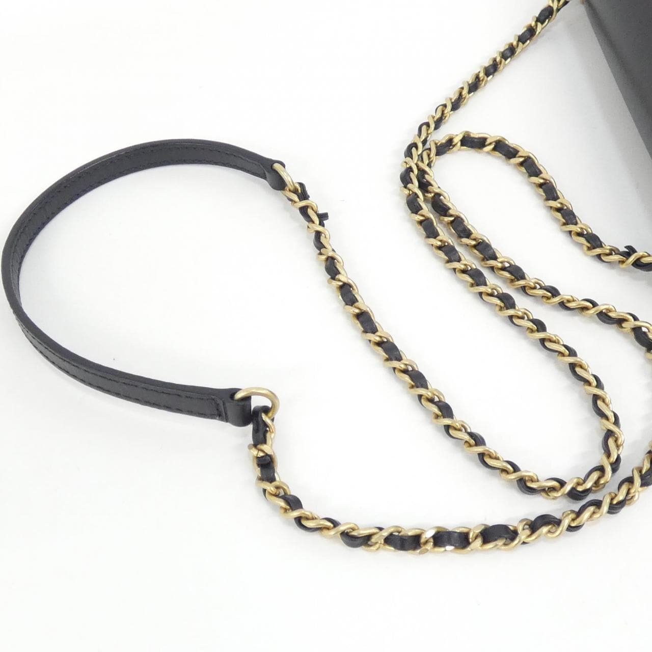 CHANEL AS4025 Shoulder 5