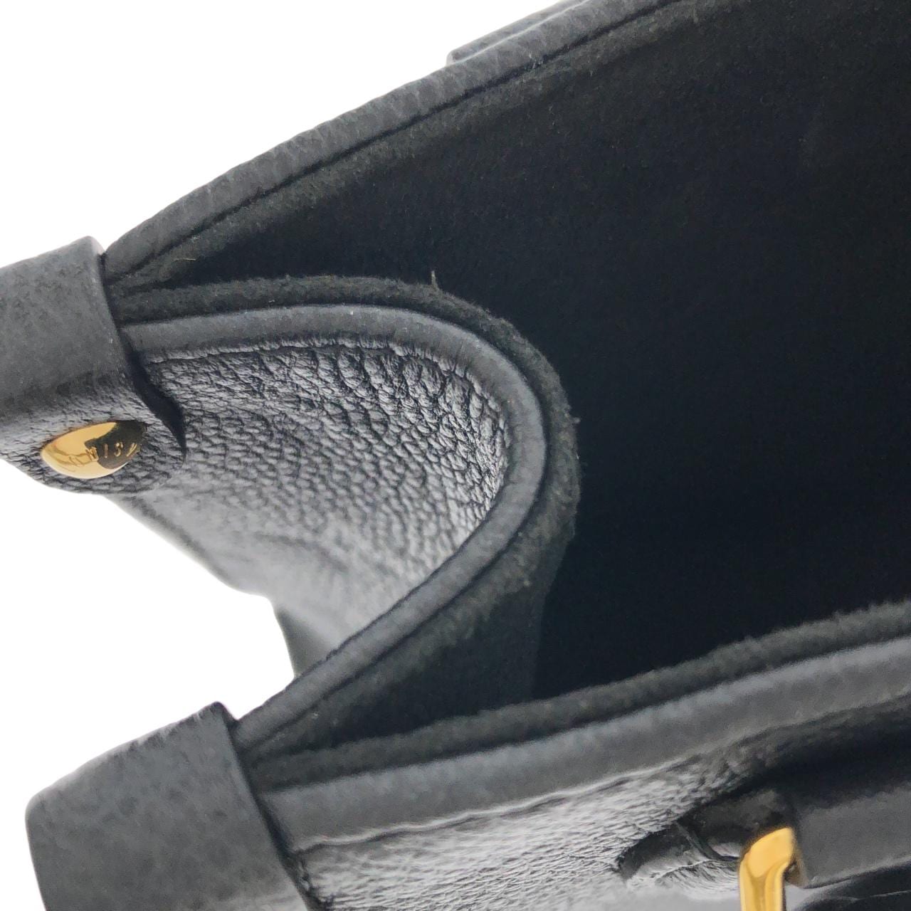 LOUIS VUITTON OnTheGo M46993 Handbag Monogram 4