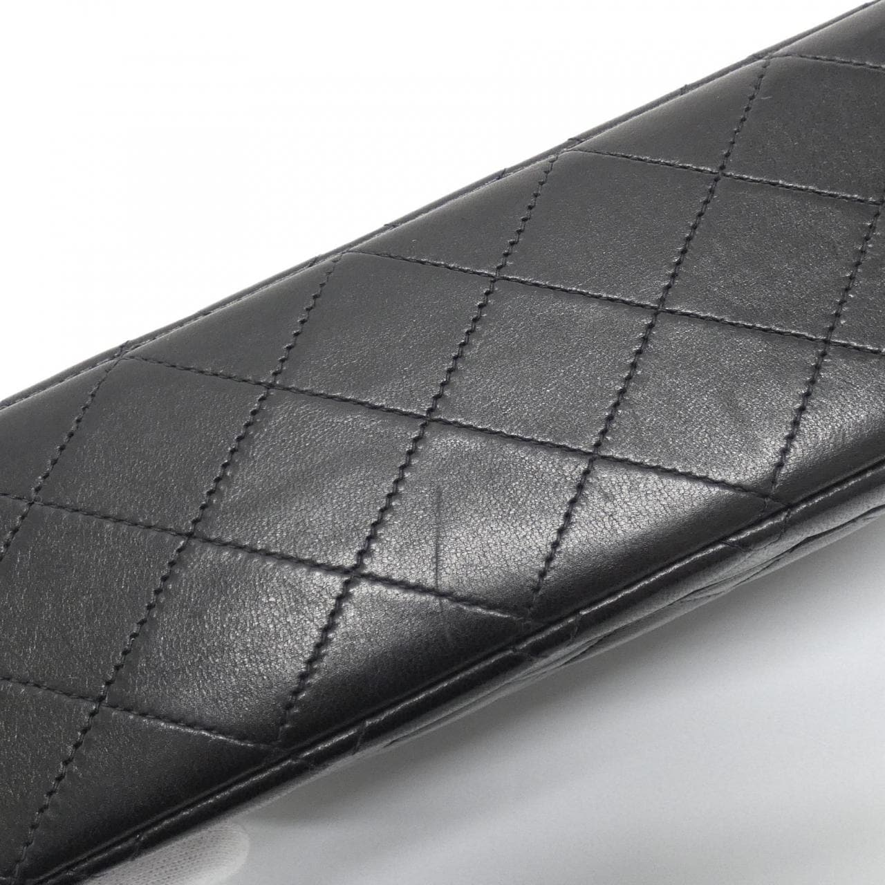 CHANEL Matelasse 1112 Shoulder Lambskin 3