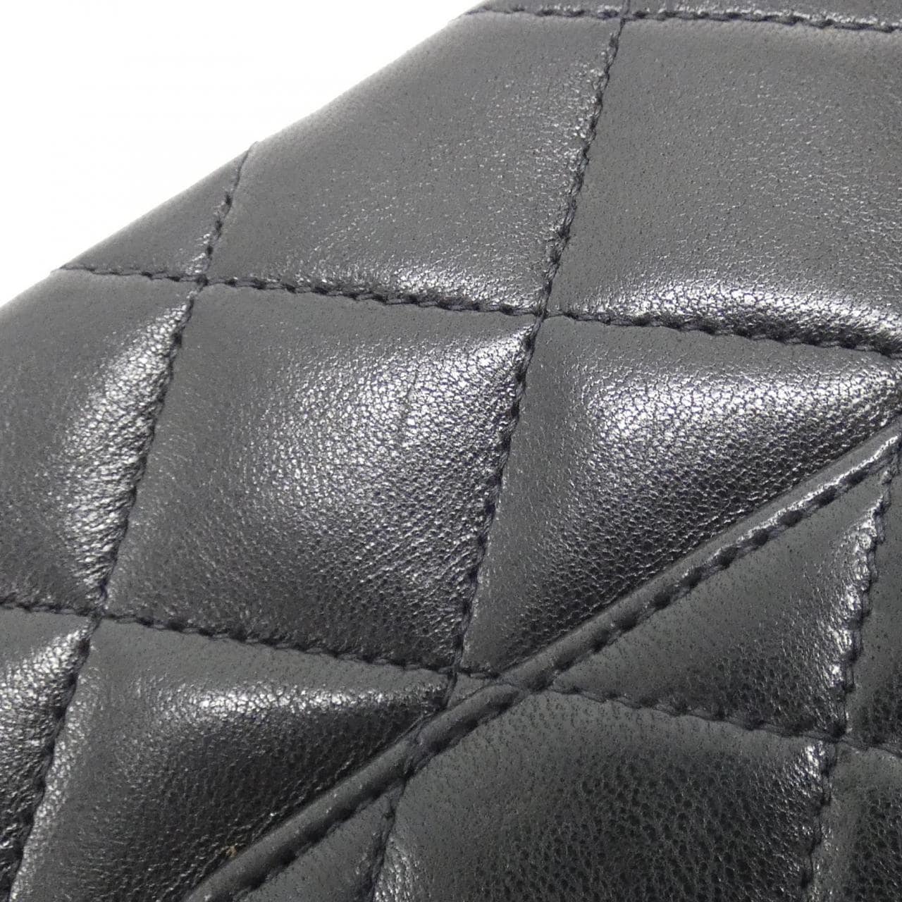 CHANEL Matelasse 1112 Shoulder Lambskin 5