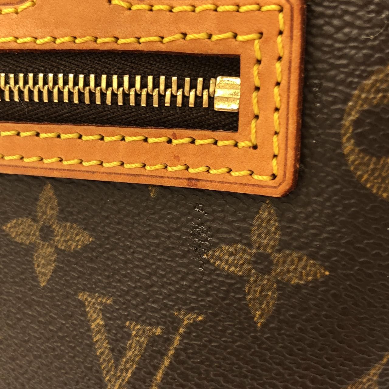 LOUIS VUITTON M51182 肩背包 Monogram 5