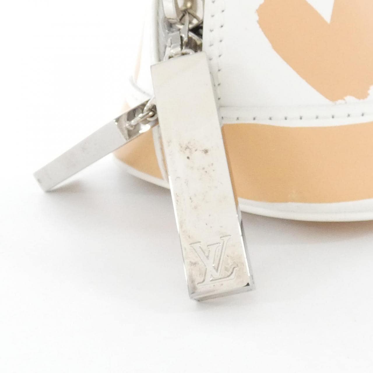 LOUIS VUITTON Alma M92176 手提包 5