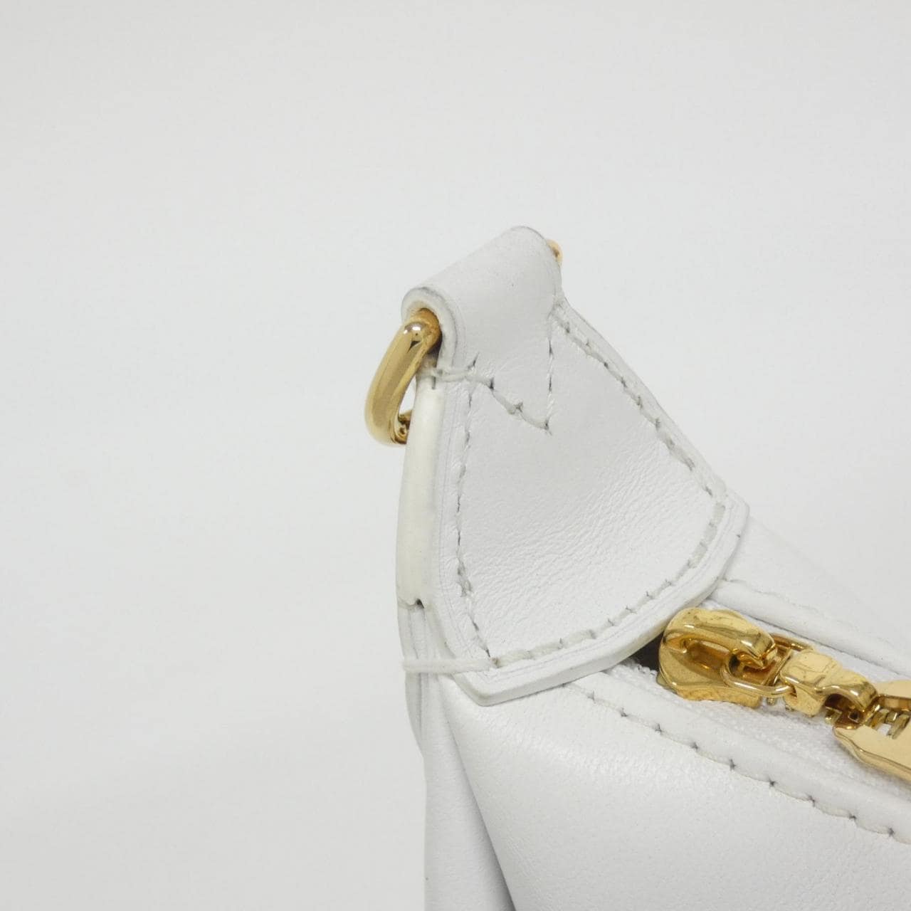 LOUIS VUITTON M59959 肩背包 羊皮 5