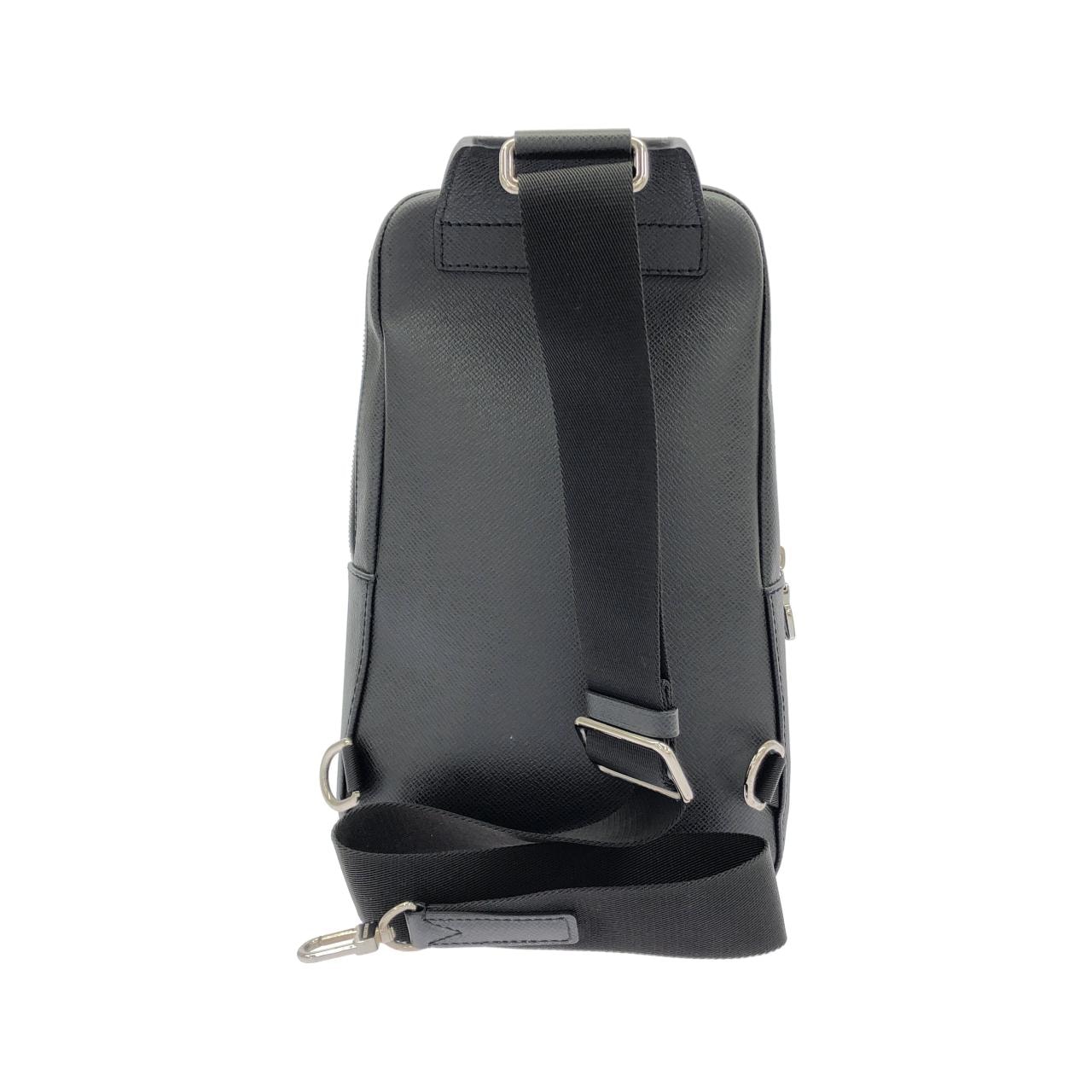 LOUIS VUITTON Avenue M30701 肩背包 2