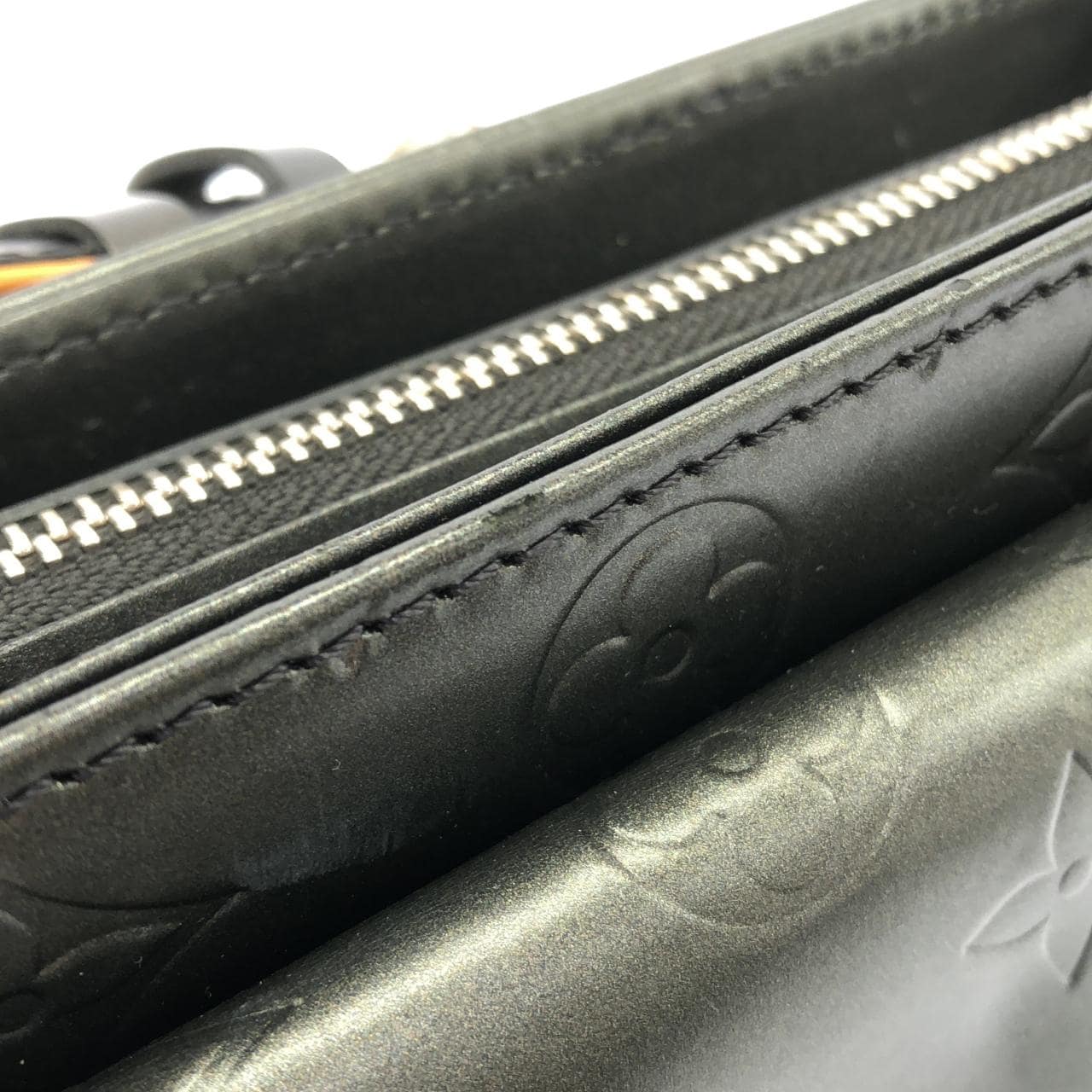 LOUIS VUITTON M55122 肩背包 Monogram 4