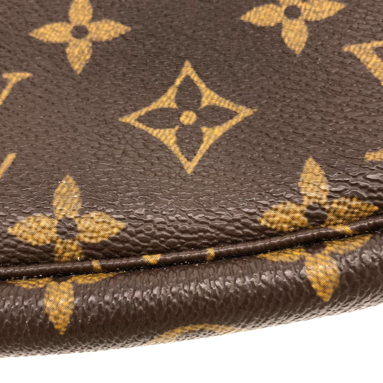 LOUIS VUITTON Pochette M51980 Pochette Monogram 4