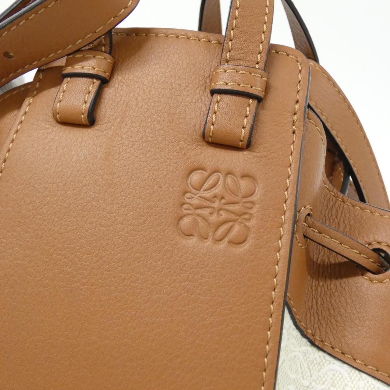 LOEWE Hammock A538V07X11 肩背包 帆布 4