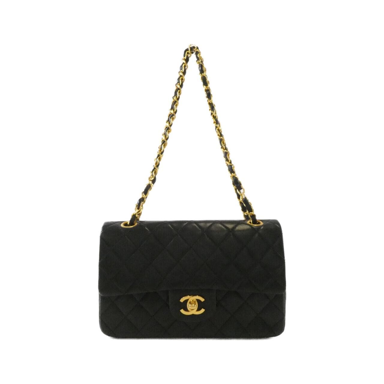 CHANEL Matelasse 1113 Shoulder Lambskin