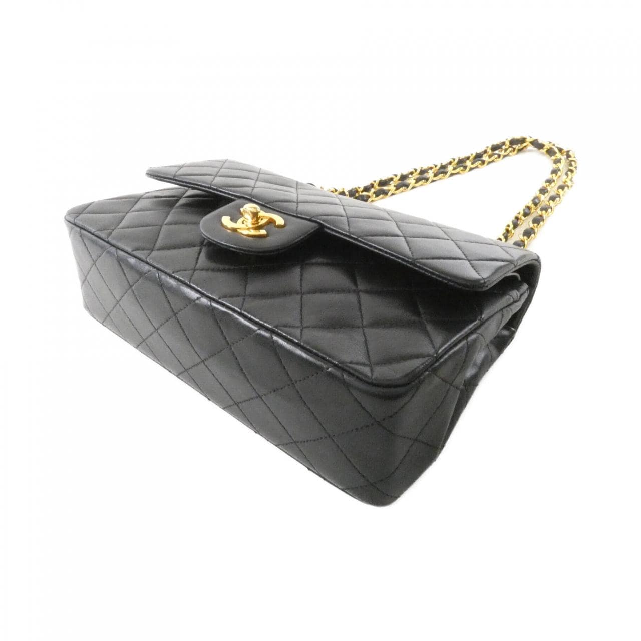 CHANEL Matelasse 1113 Shoulder Lambskin 3