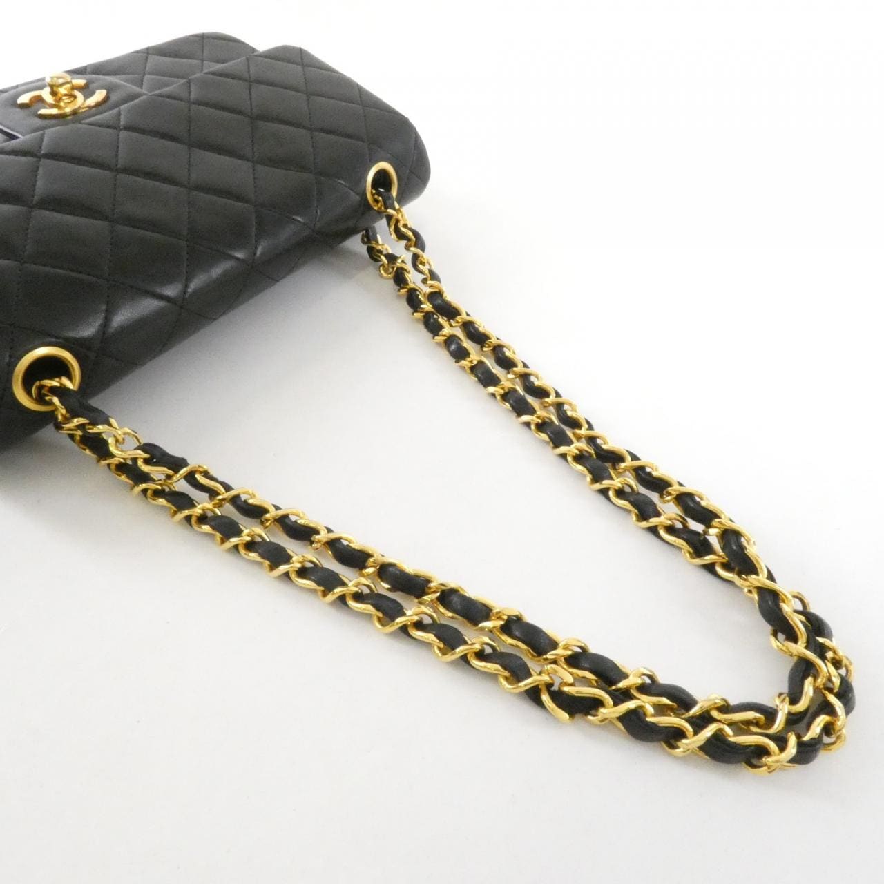 CHANEL Matelasse 1113 Shoulder Lambskin 4