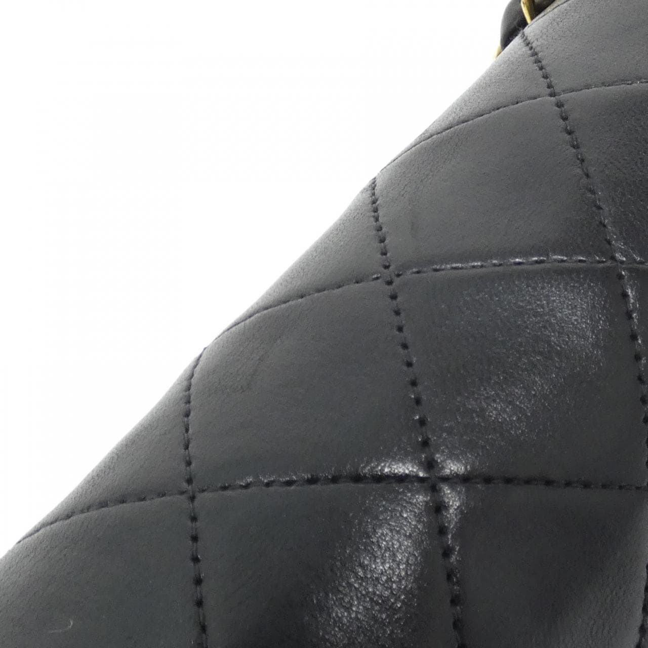 CHANEL Matelasse 1112 Shoulder Lambskin 4