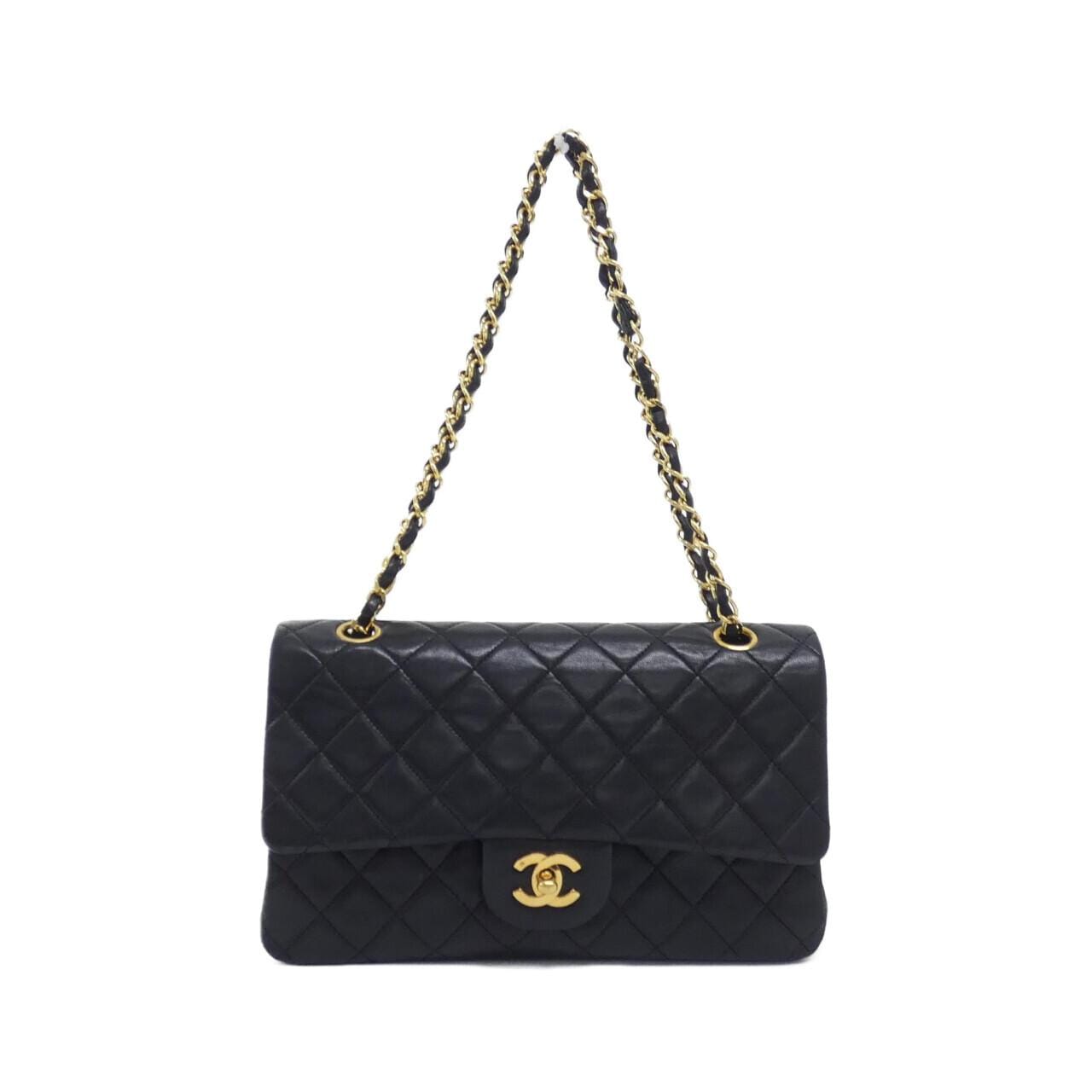CHANEL Matelasse 1112 Shoulder Lambskin