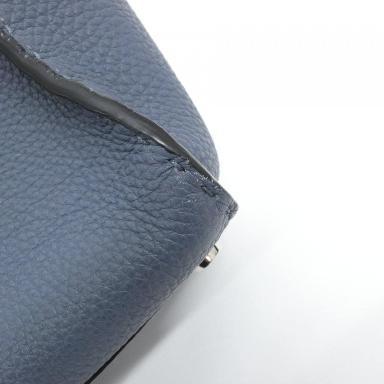 FENDI Peekaboo 7VA388 E21 Handbag 3