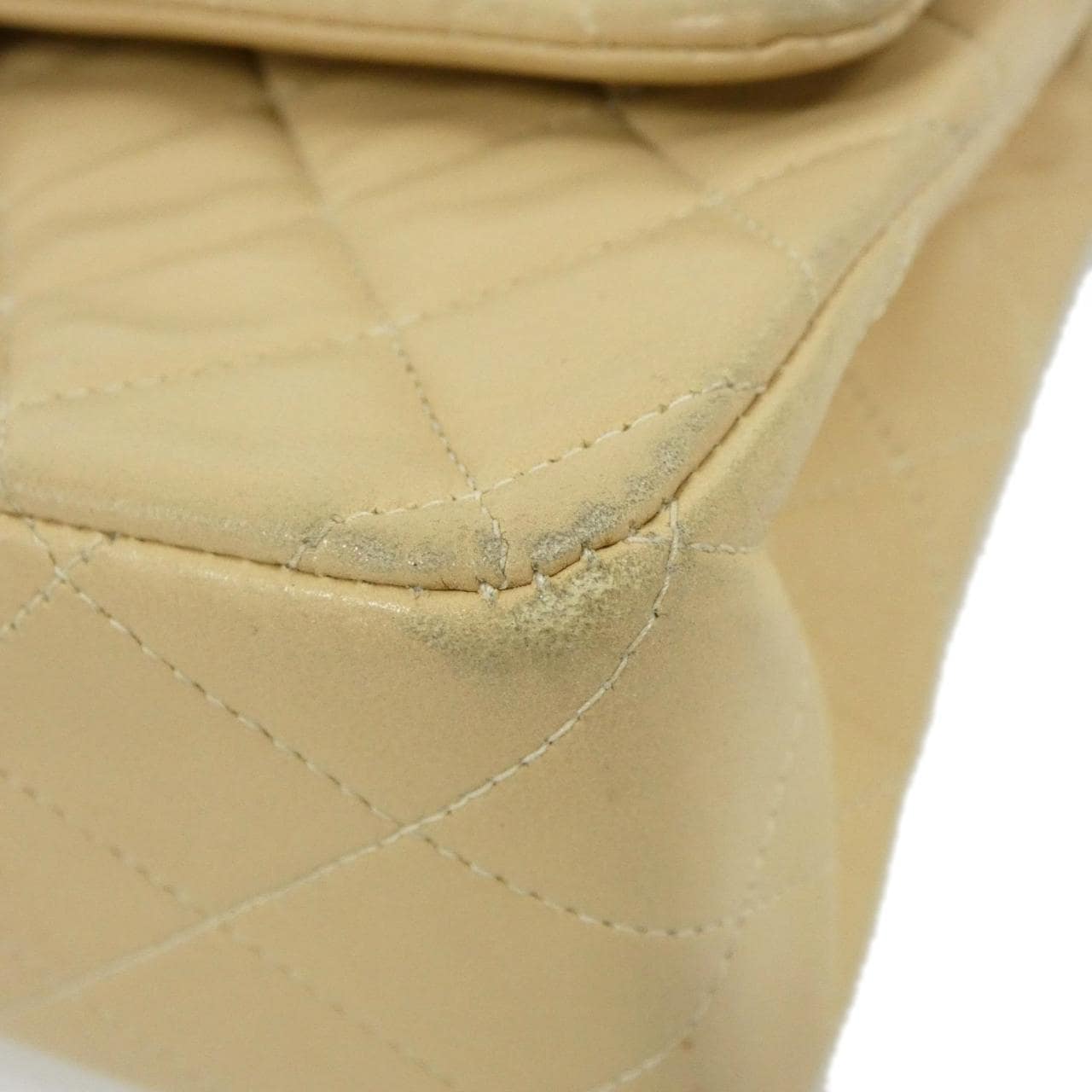 CHANEL Matelasse 1112 Shoulder Lambskin 3