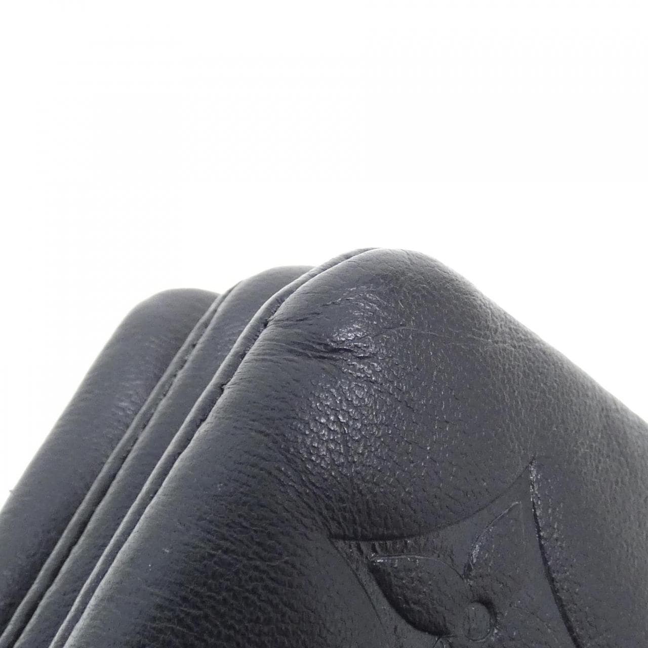 LOUIS VUITTON M81125 肩背包 羊皮 2