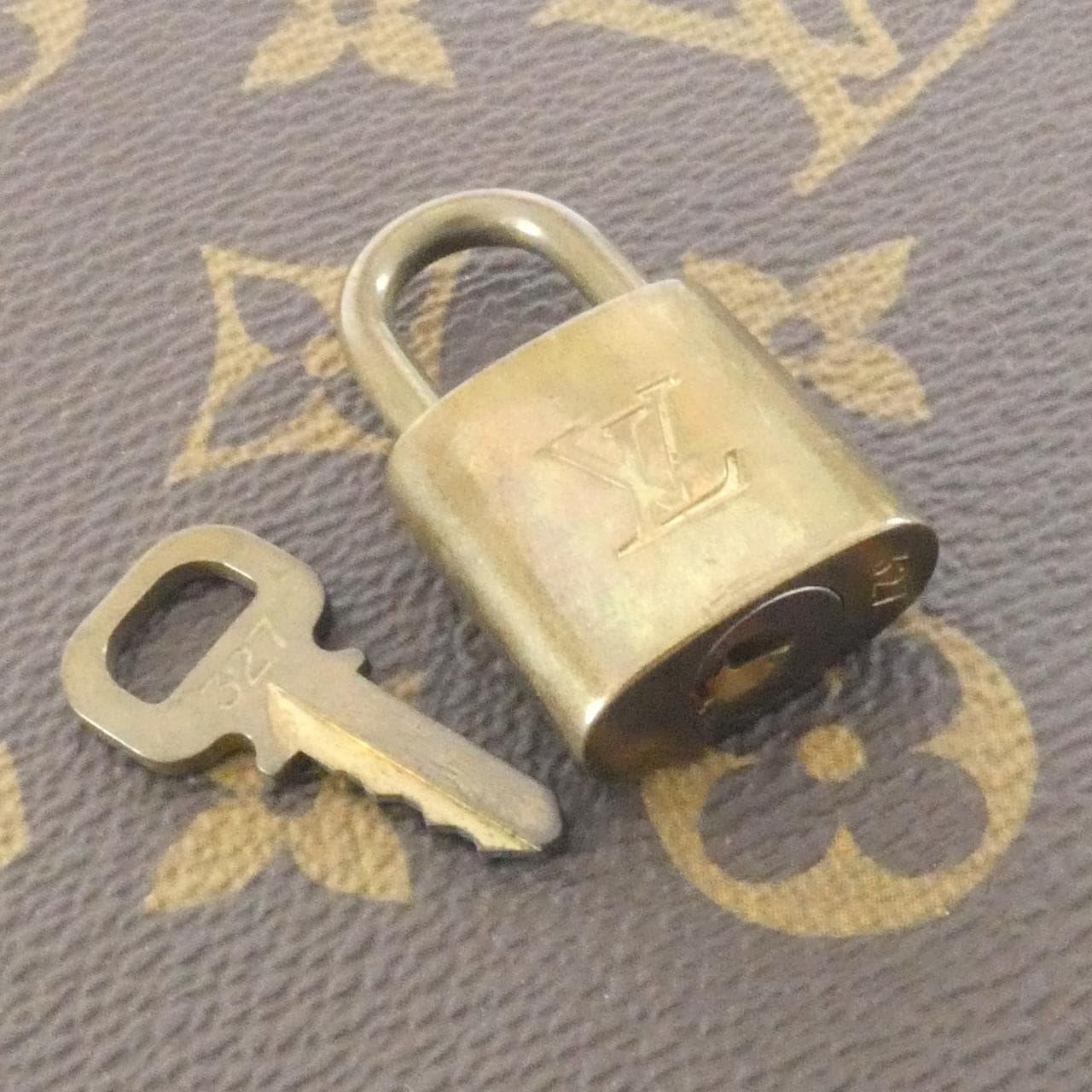 LOUIS VUITTON Ellipse M51126 手提包 Monogram 3