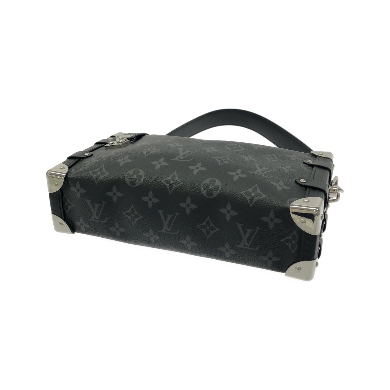LOUIS VUITTON Eclipse M26226 Shoulder Monogram 3
