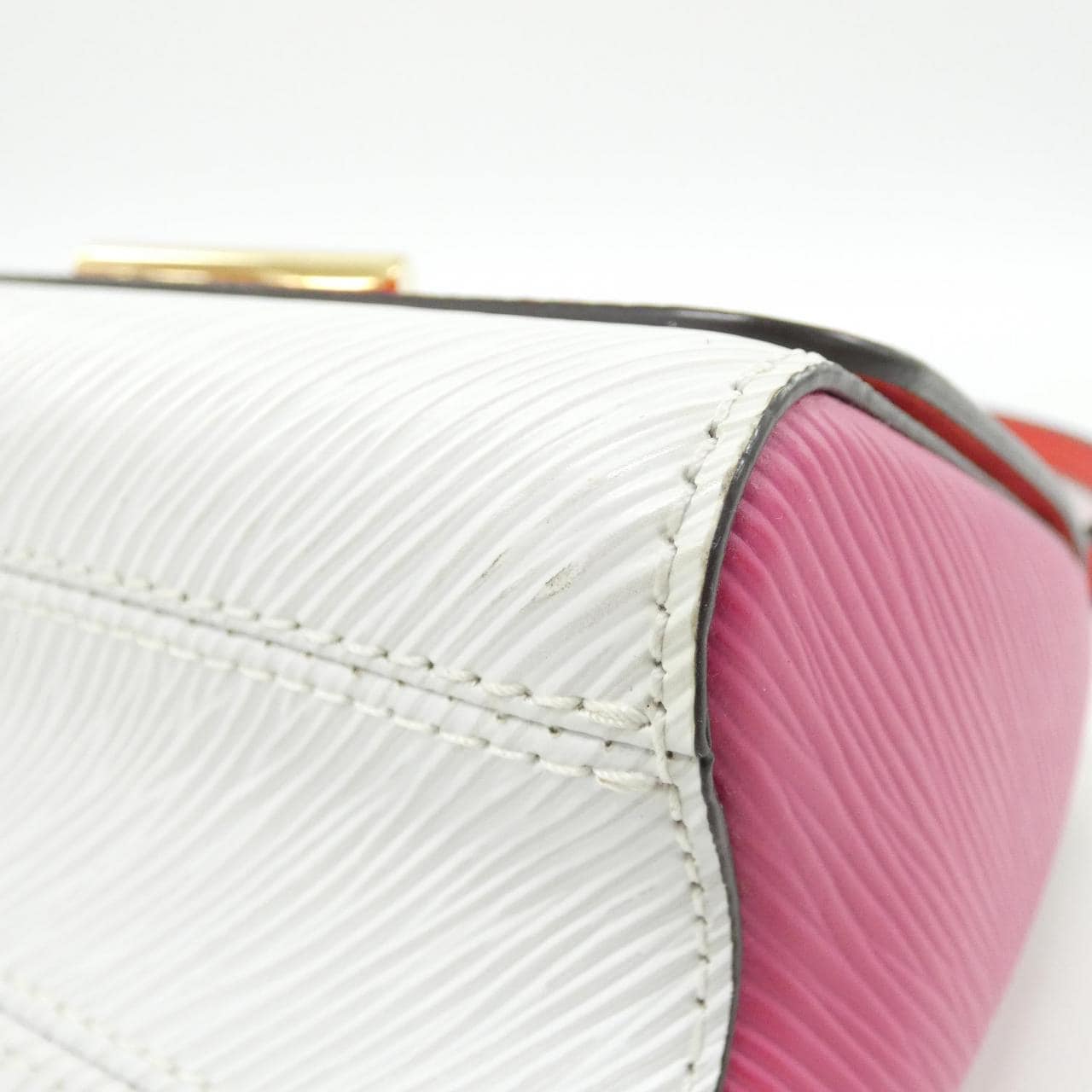 LOUIS VUITTON Twist M55909 肩背包 Epi 3