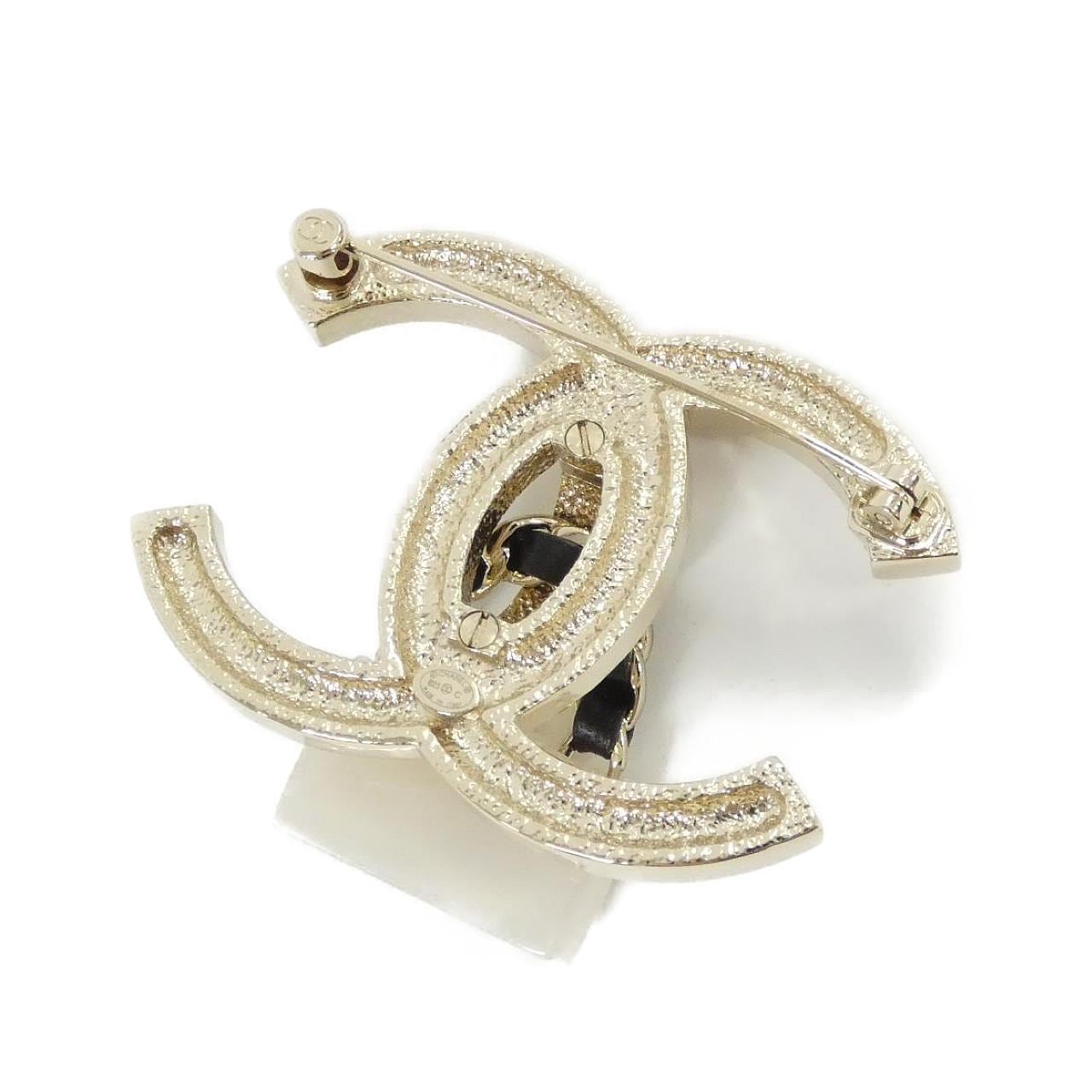 CHANEL ABA011 Accessories 2