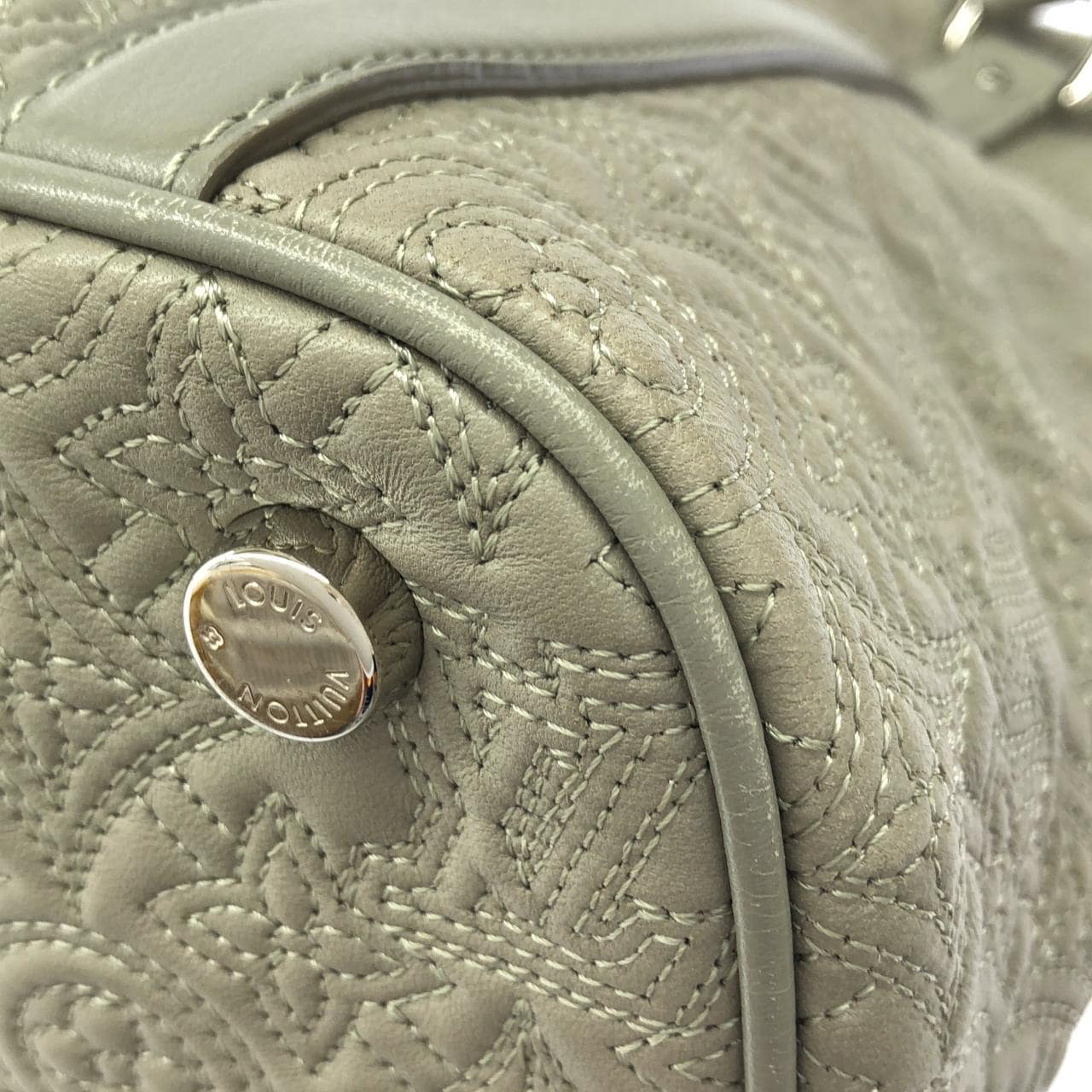LOUIS VUITTON M97070 手提包 3