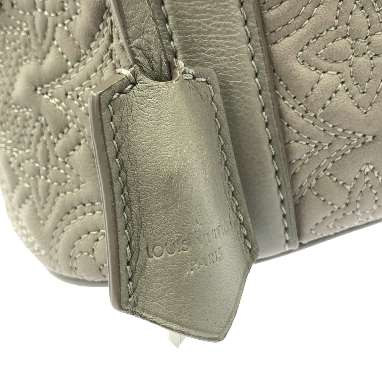 LOUIS VUITTON M97070 手提包 5
