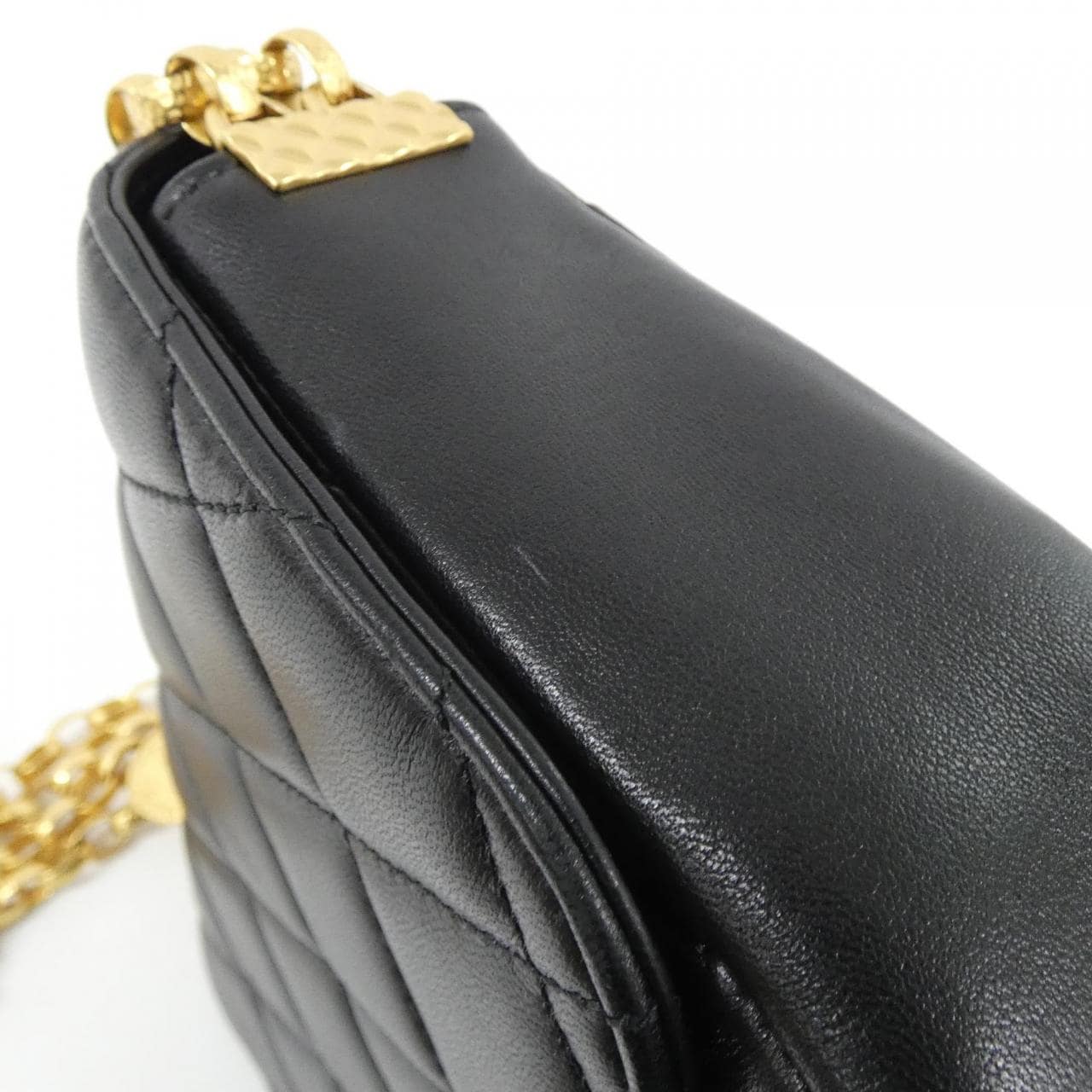 CHANEL AS2222 Shoulder Lambskin 4