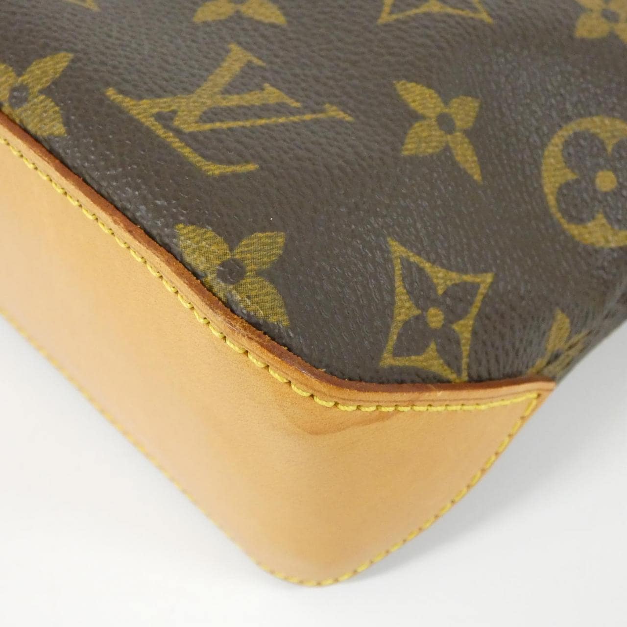 LOUIS VUITTON Trotteur M51240 Shoulder Monogram 2