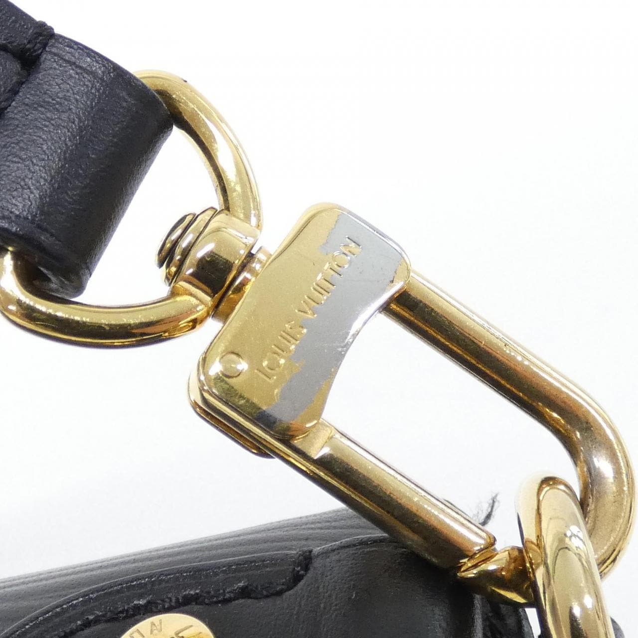 LOUIS VUITTON Saumur M23469 肩背包 Epi 5