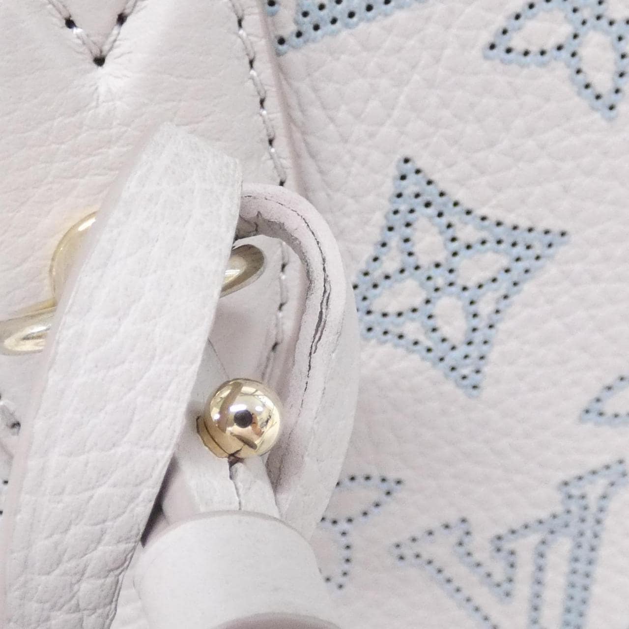LOUIS VUITTON Mahina M12088 手提包 4