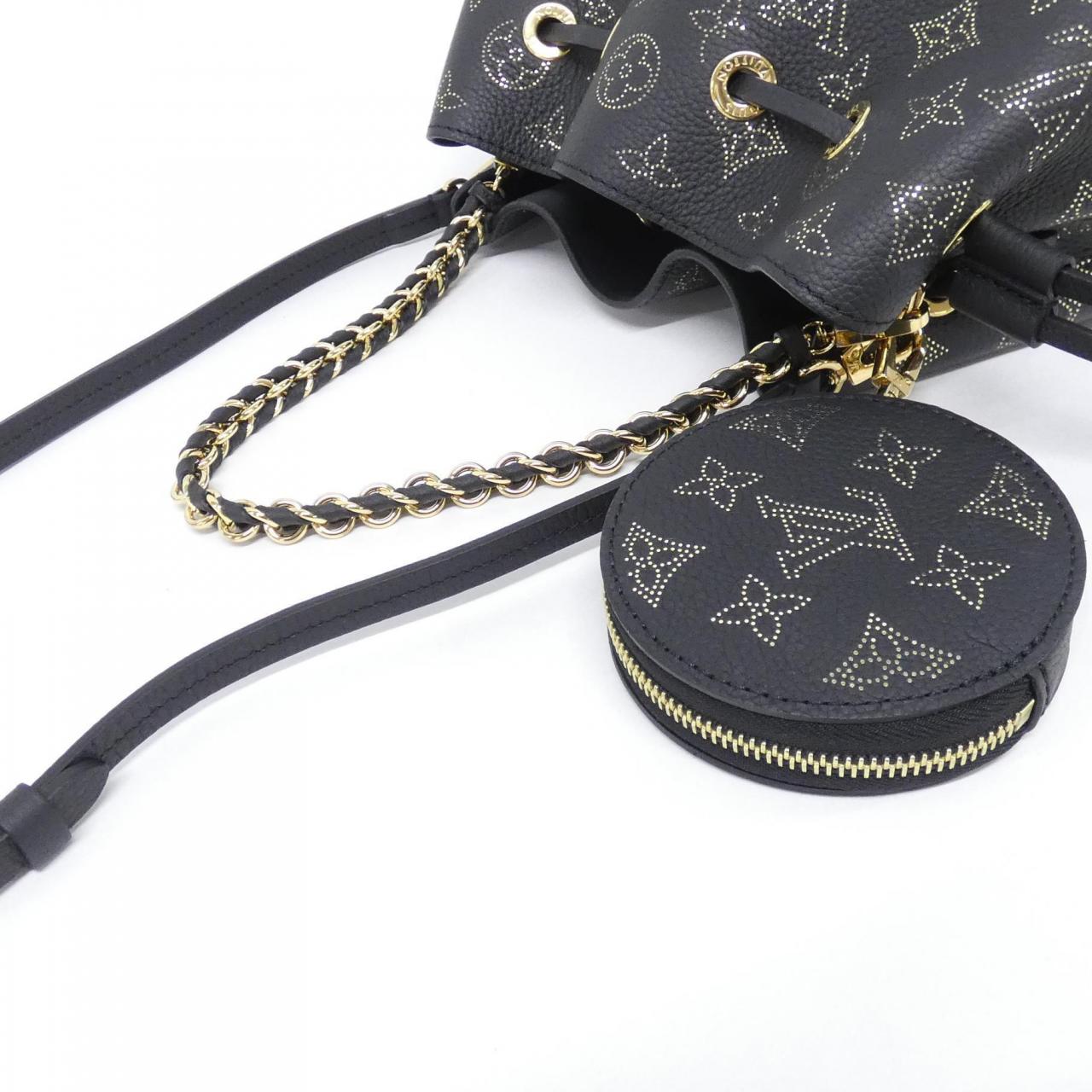LOUIS VUITTON Mahina M23392 肩背包 4