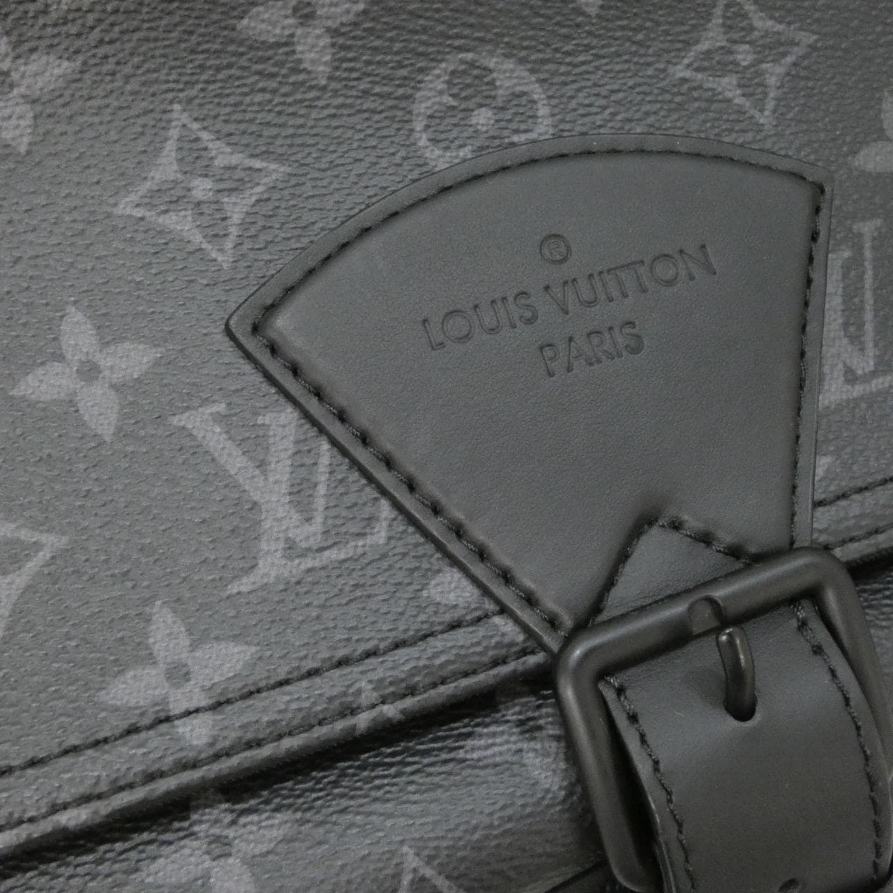 LOUIS VUITTON Eclipse M46685 Shoulder Monogram 5