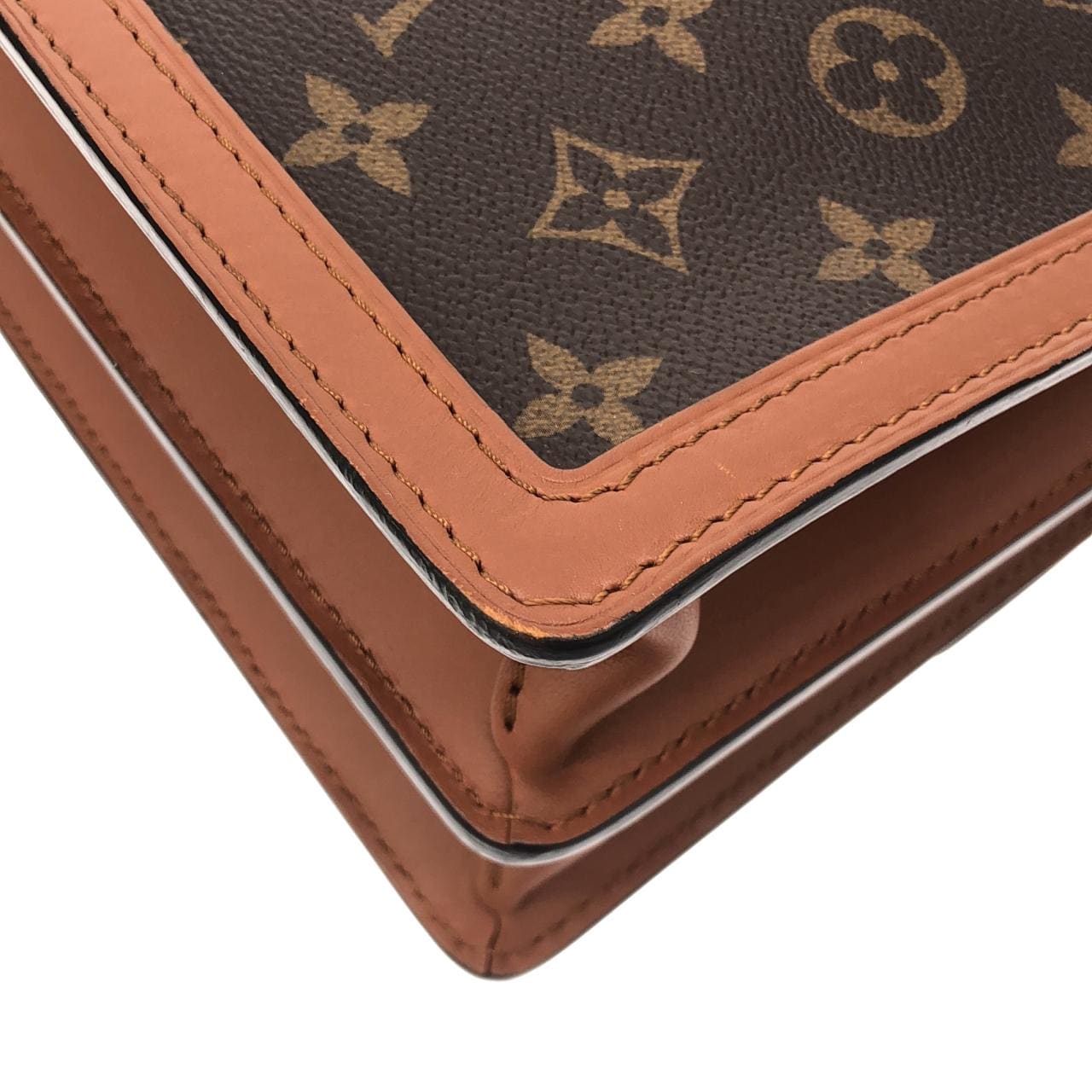 LOUIS VUITTON Dauphine M44391 肩背包 Monogram 3