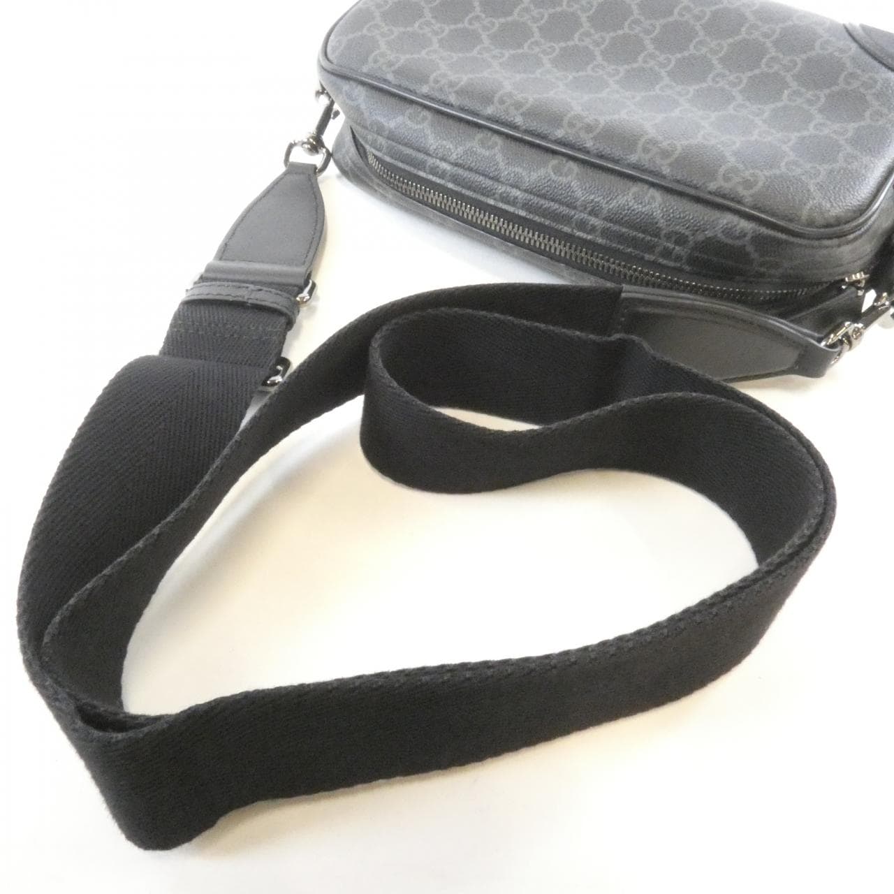 GUCCI 821155 FAED4 Shoulder Canvas 4